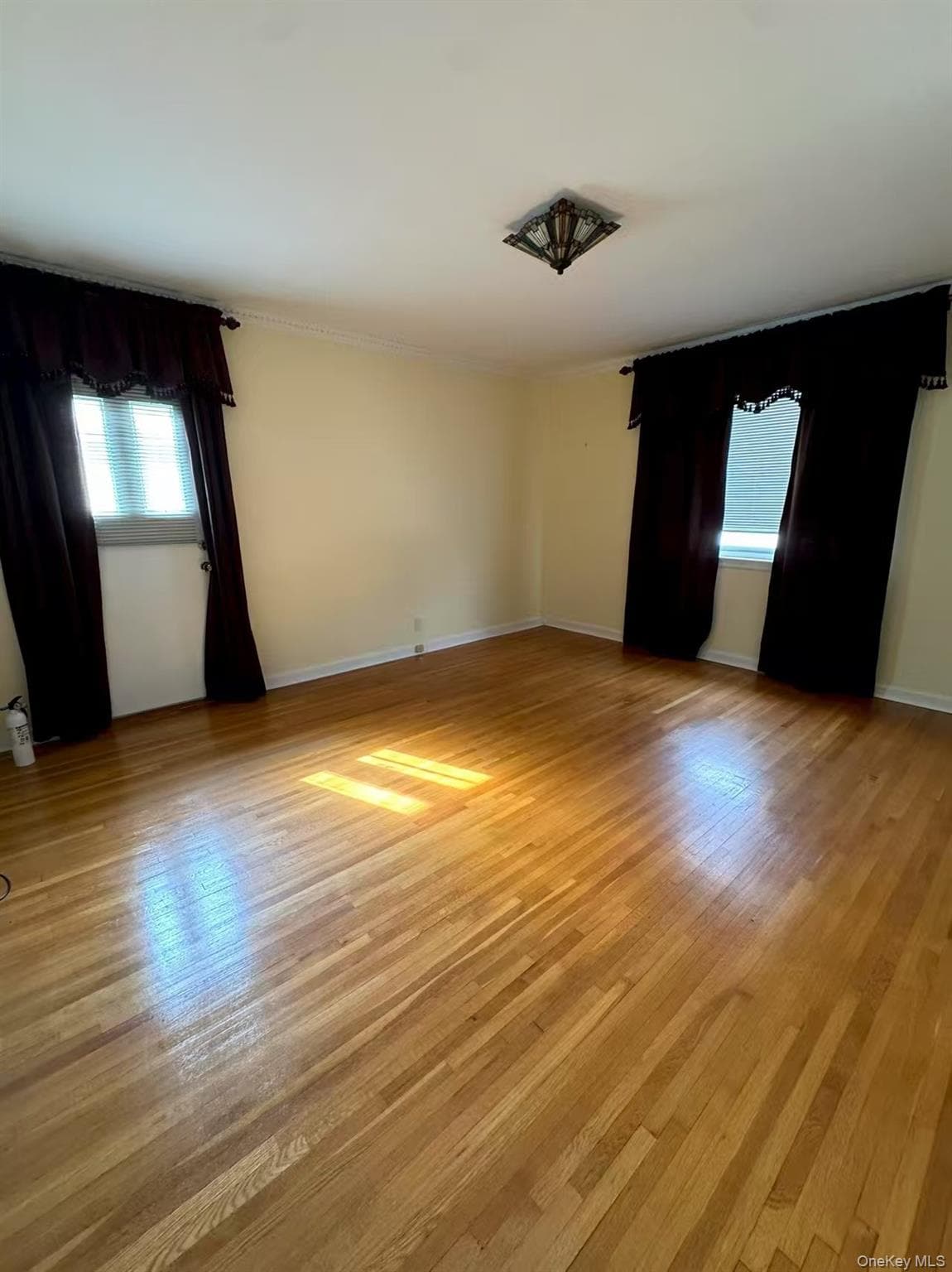 207-20 43rd Ave Ave thumbnail 7