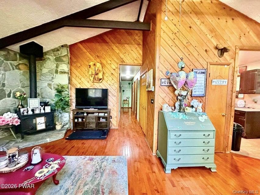 107 Fetlock Drive thumbnail 13