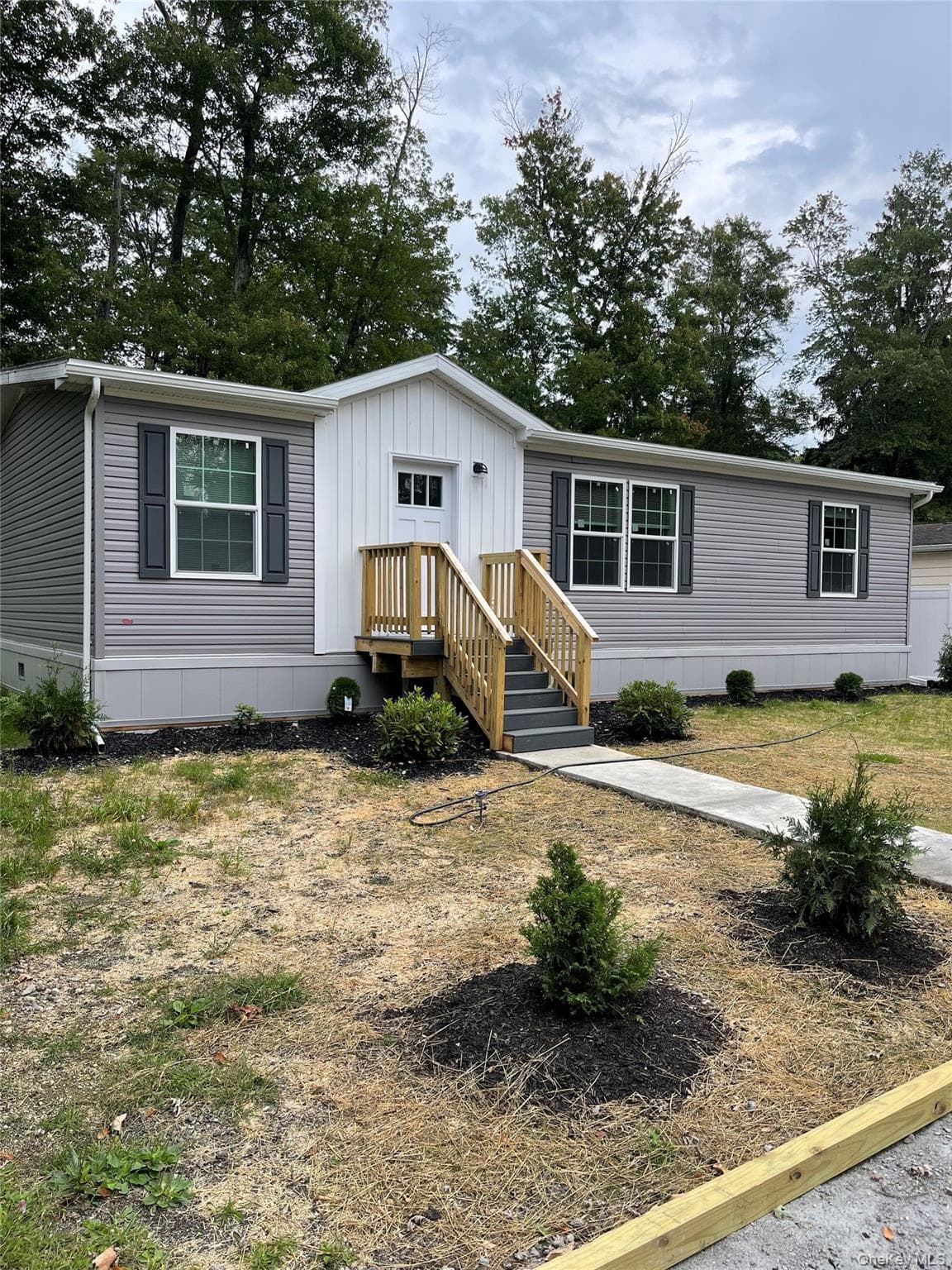 9 Odell Lane, Pleasant Valley
