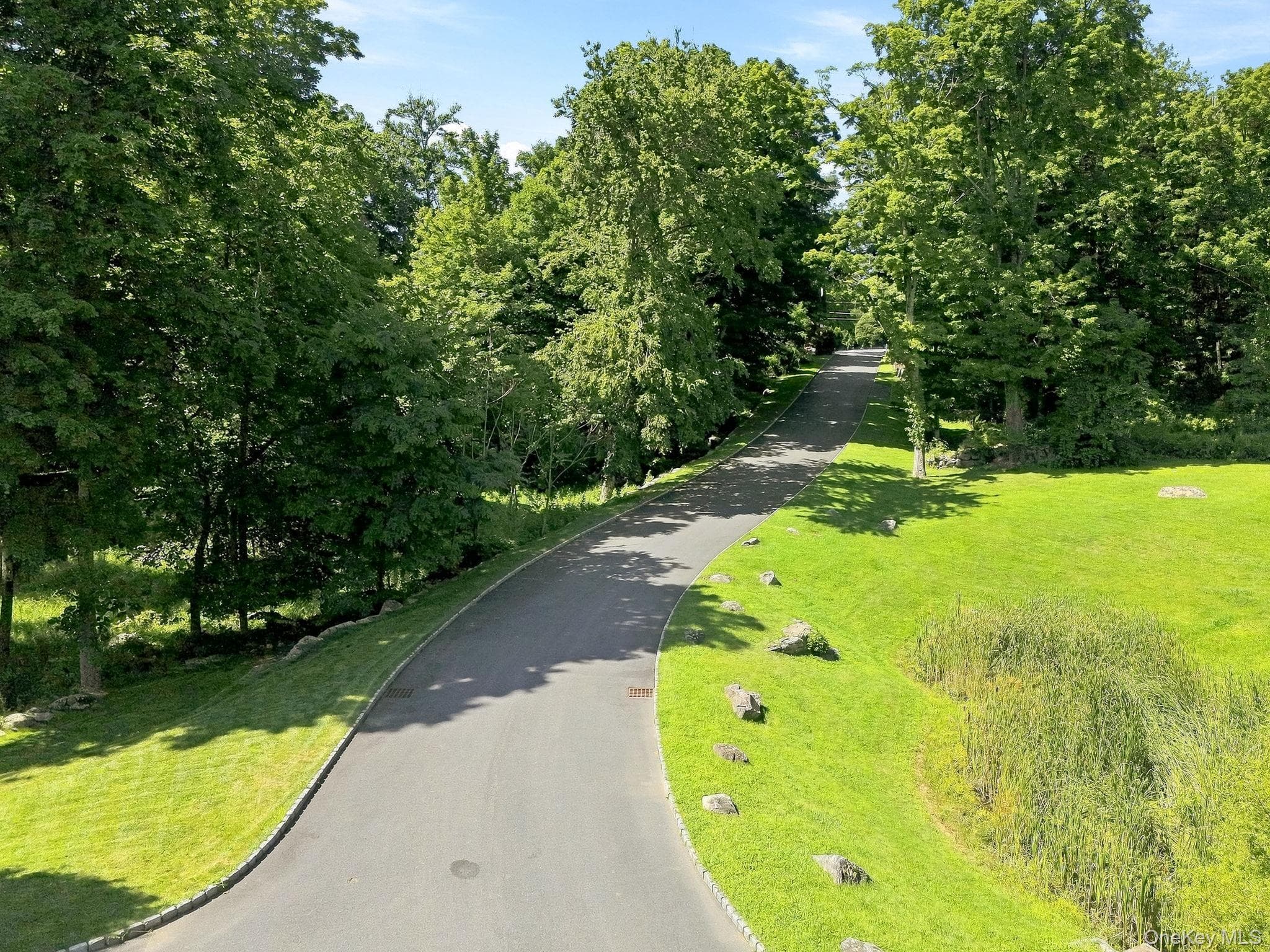 5 Boulder Pond Drive thumbnail 10
