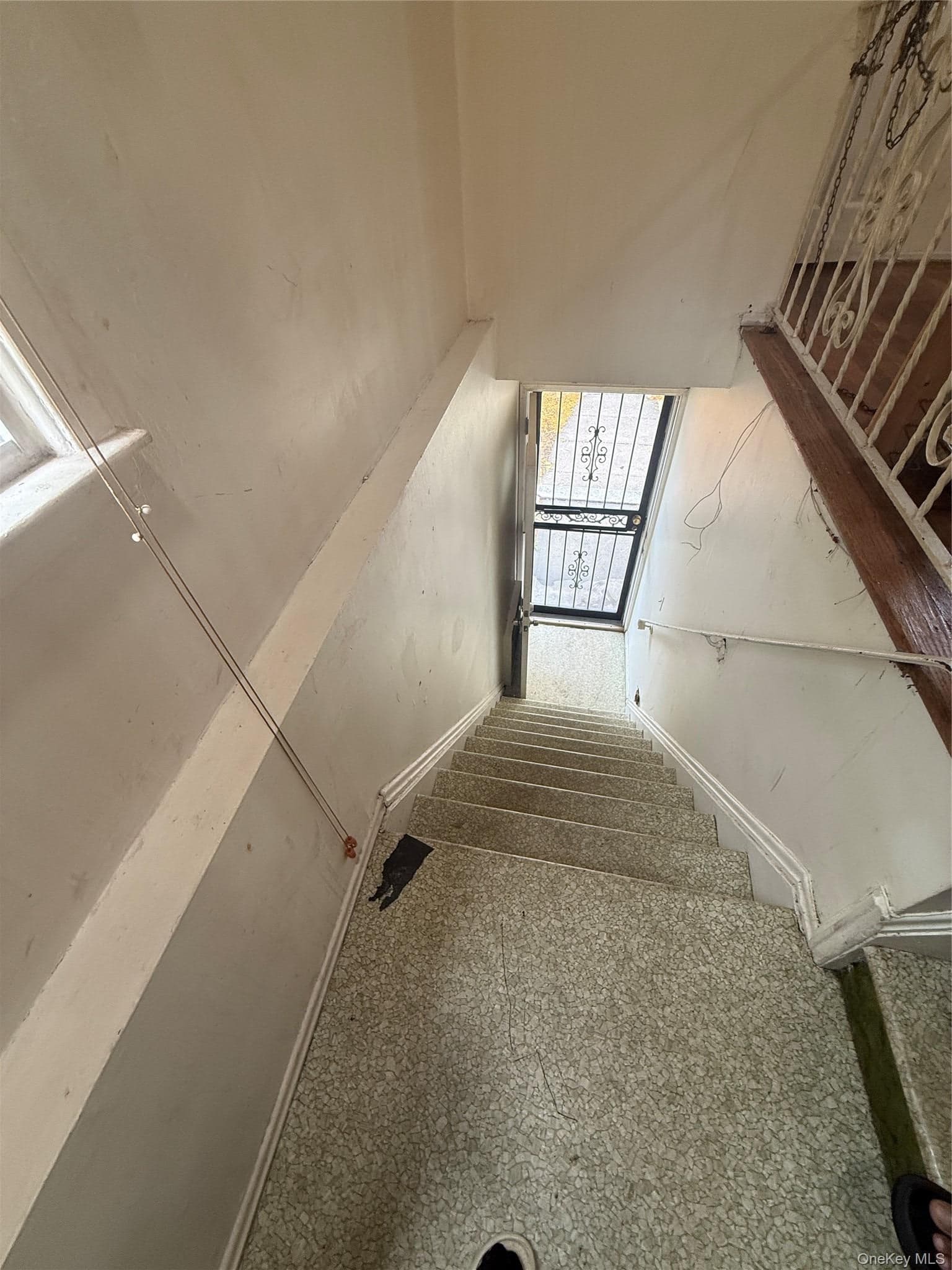 249-02 Weller Avenue thumbnail 25