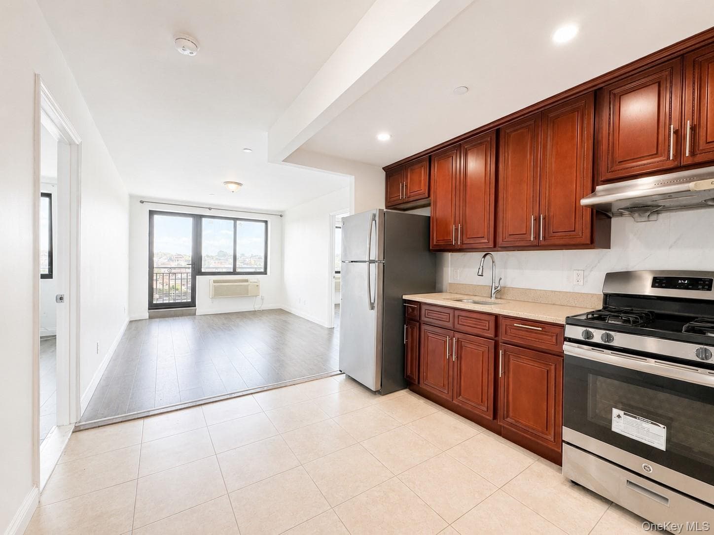 7026 Queens Boulevard Unit: 7F thumbnail 2