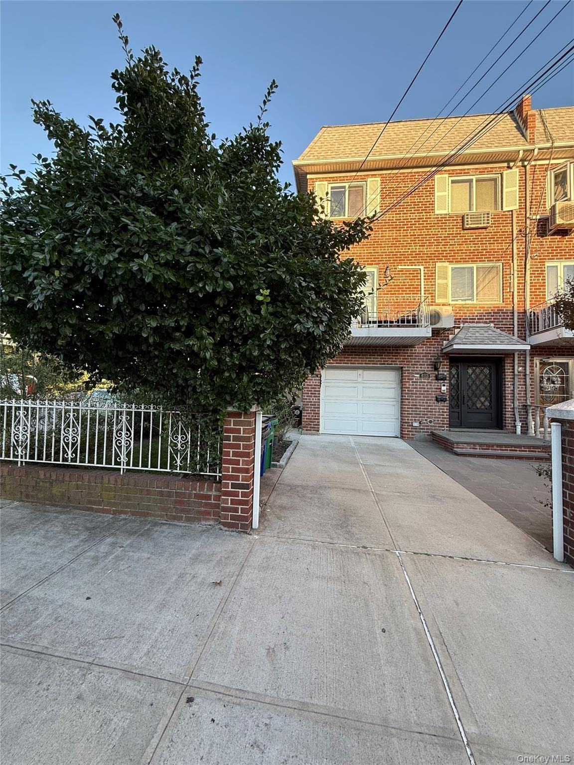 6113 170th Street photo 1