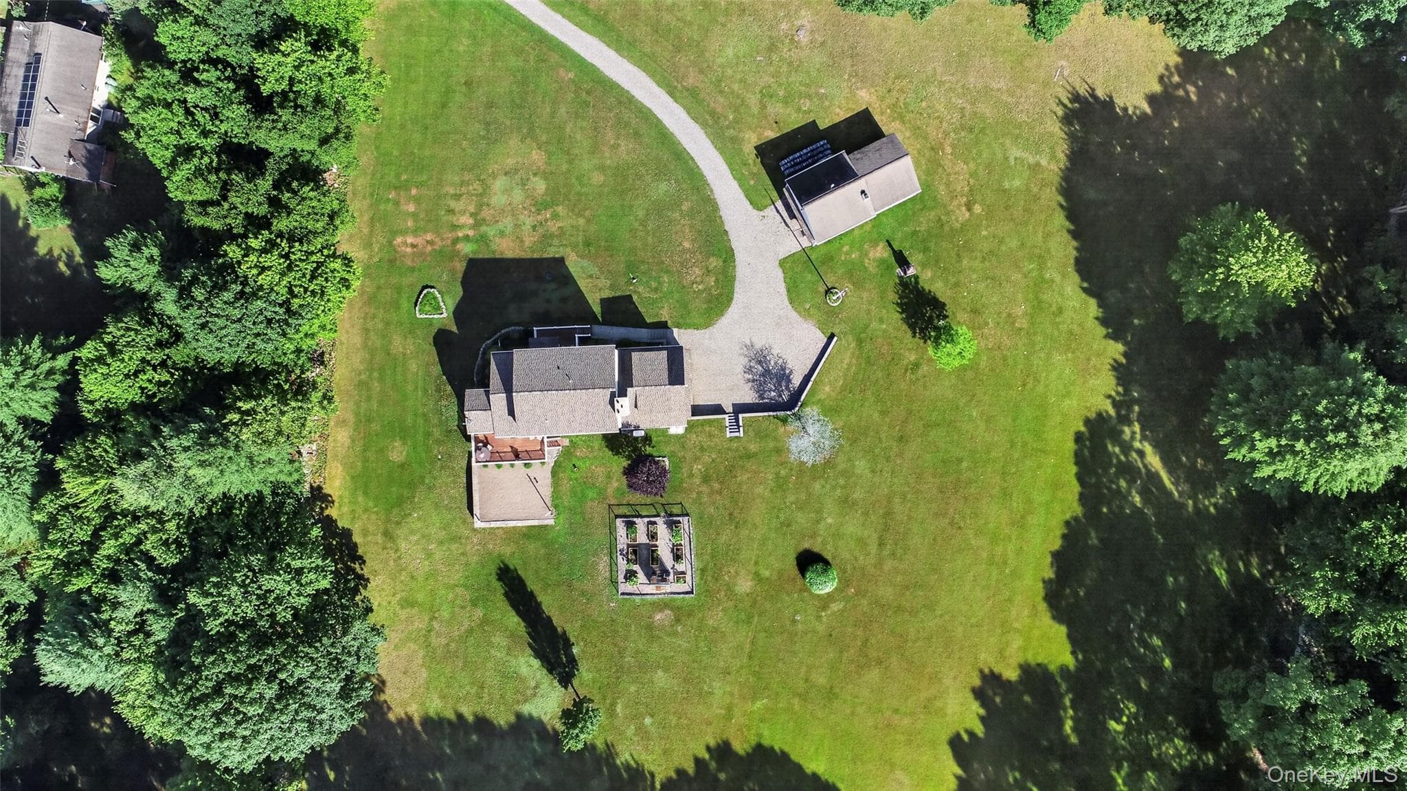 156 Lackawack Hill Road thumbnail 16