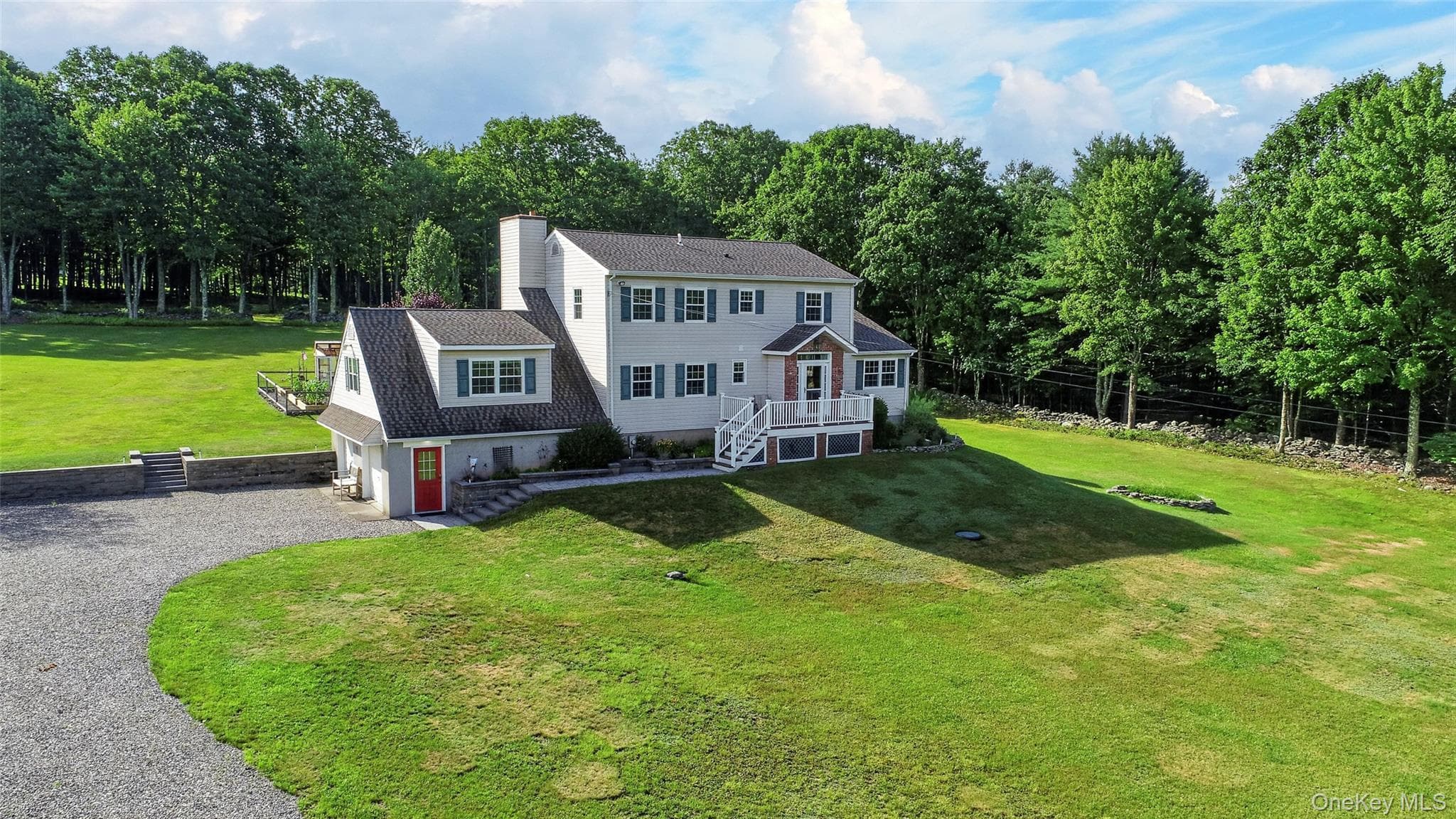 156 Lackawack Hill Road thumbnail 3
