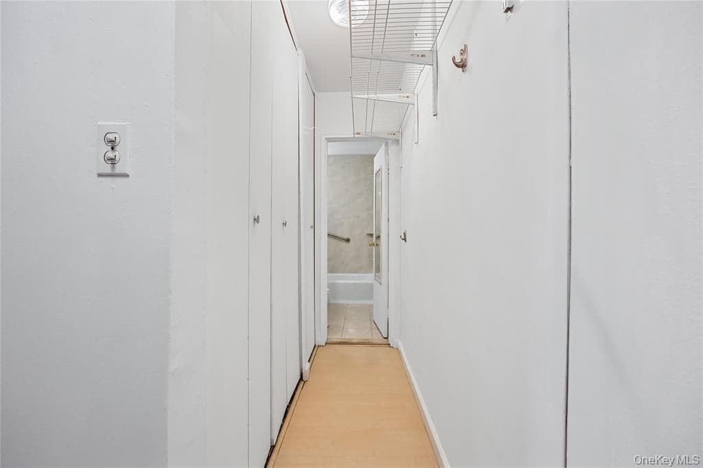 142-05 Roosevelt Avenue Unit: 331 thumbnail 7
