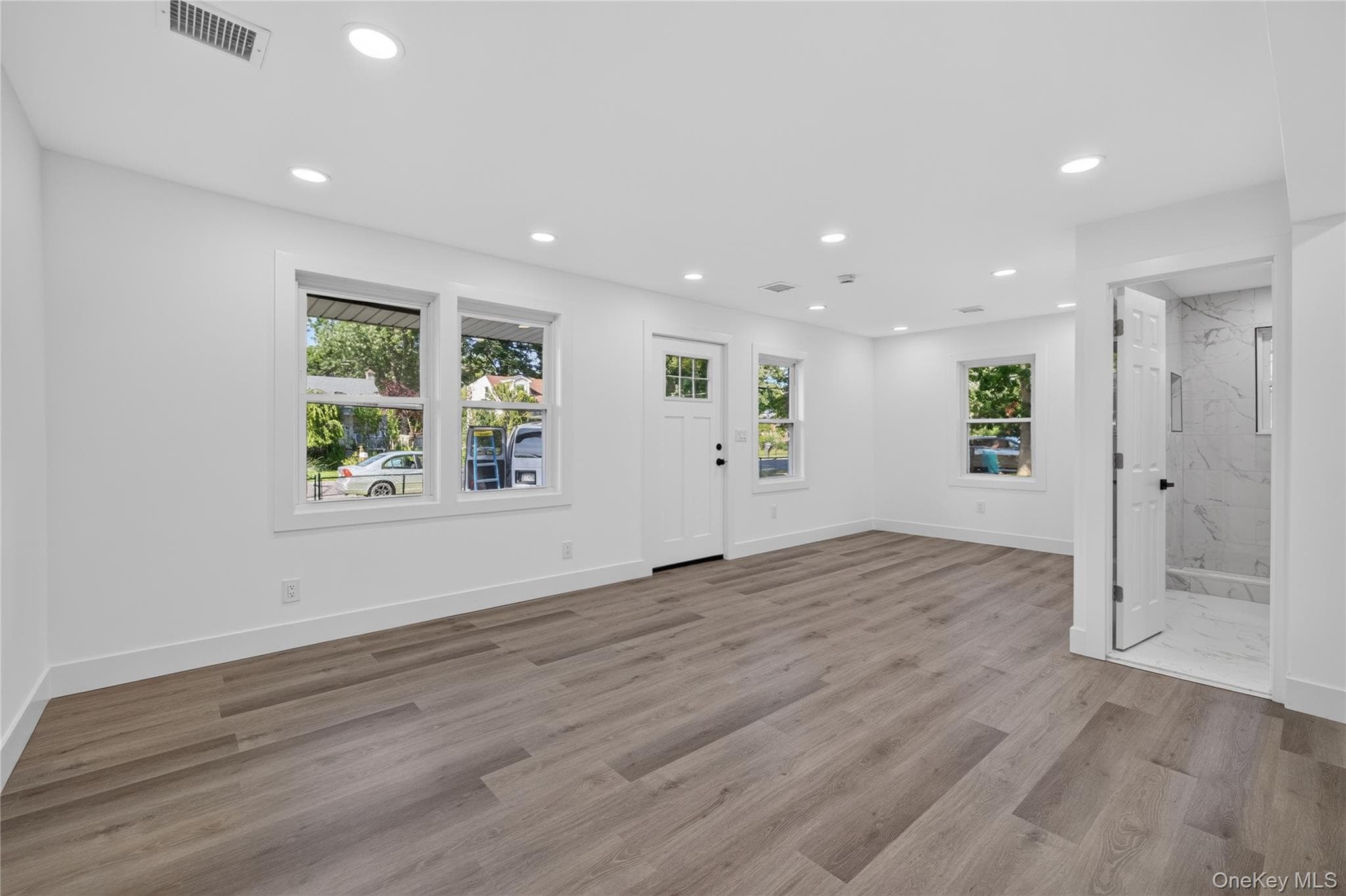 10 Harrison Drive thumbnail 9