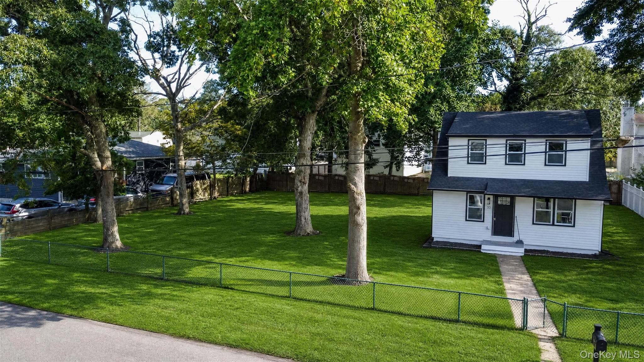 10 Harrison Drive thumbnail 4