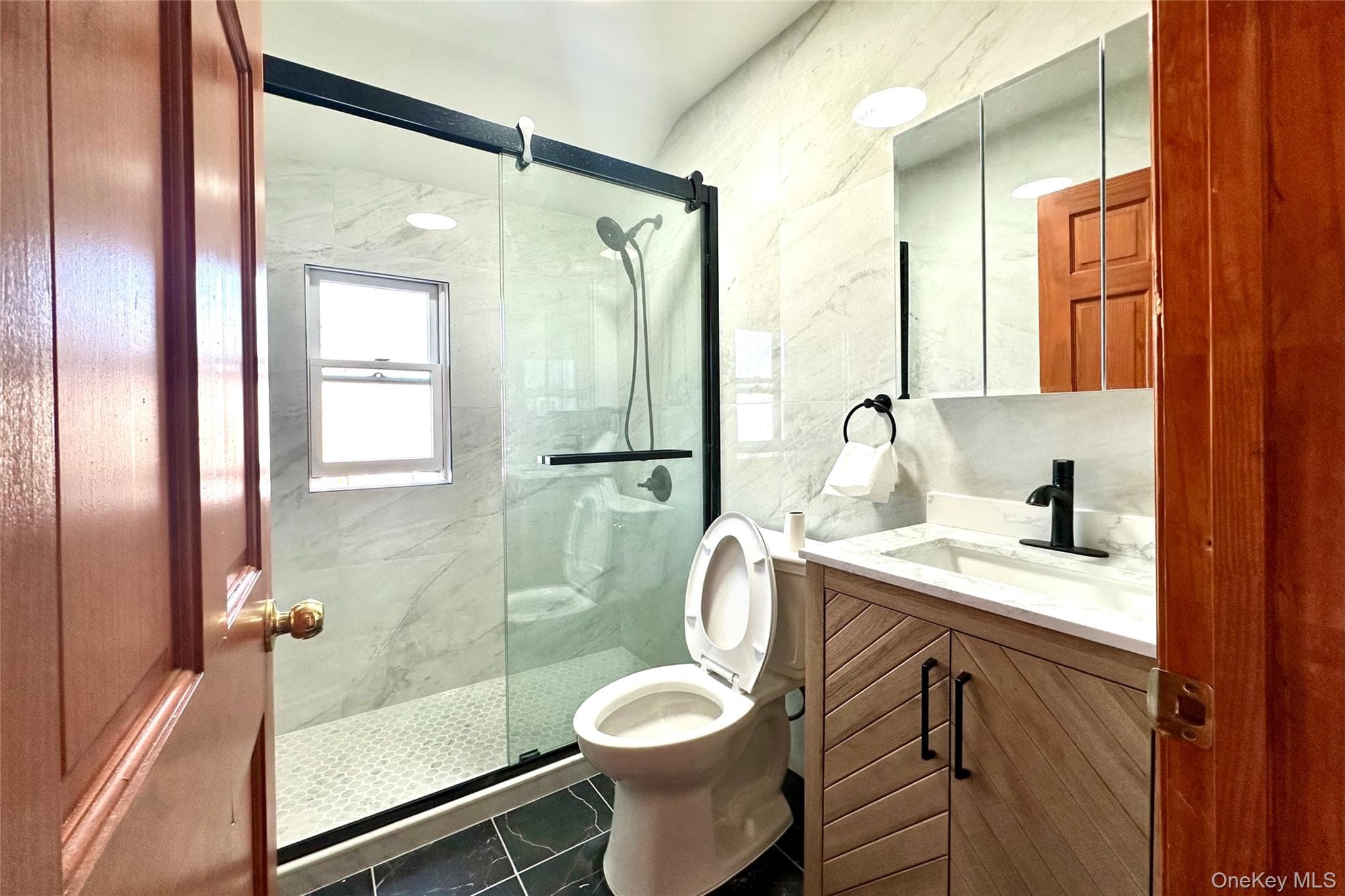 3270 Lafayette Avenue Unit: Floor 2 thumbnail 5