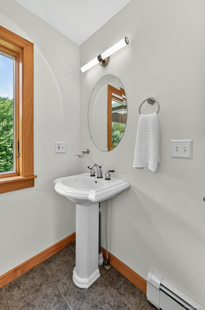 2640 State Route 203 Unit: Stop 1 thumbnail 18