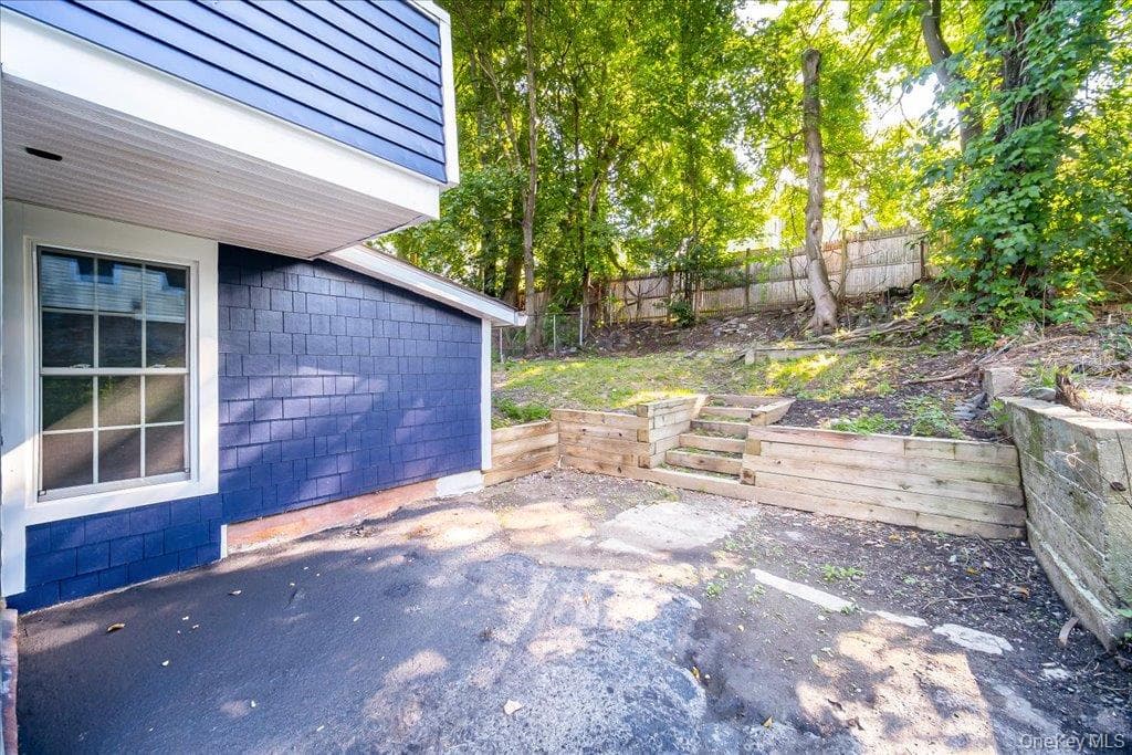 91 Delafield Street thumbnail 38