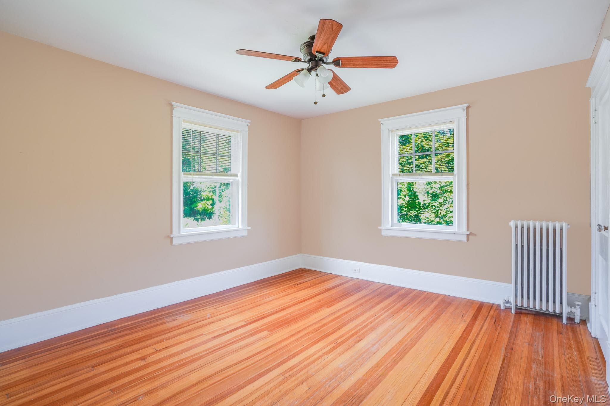 170 Hooker Avenue thumbnail 23