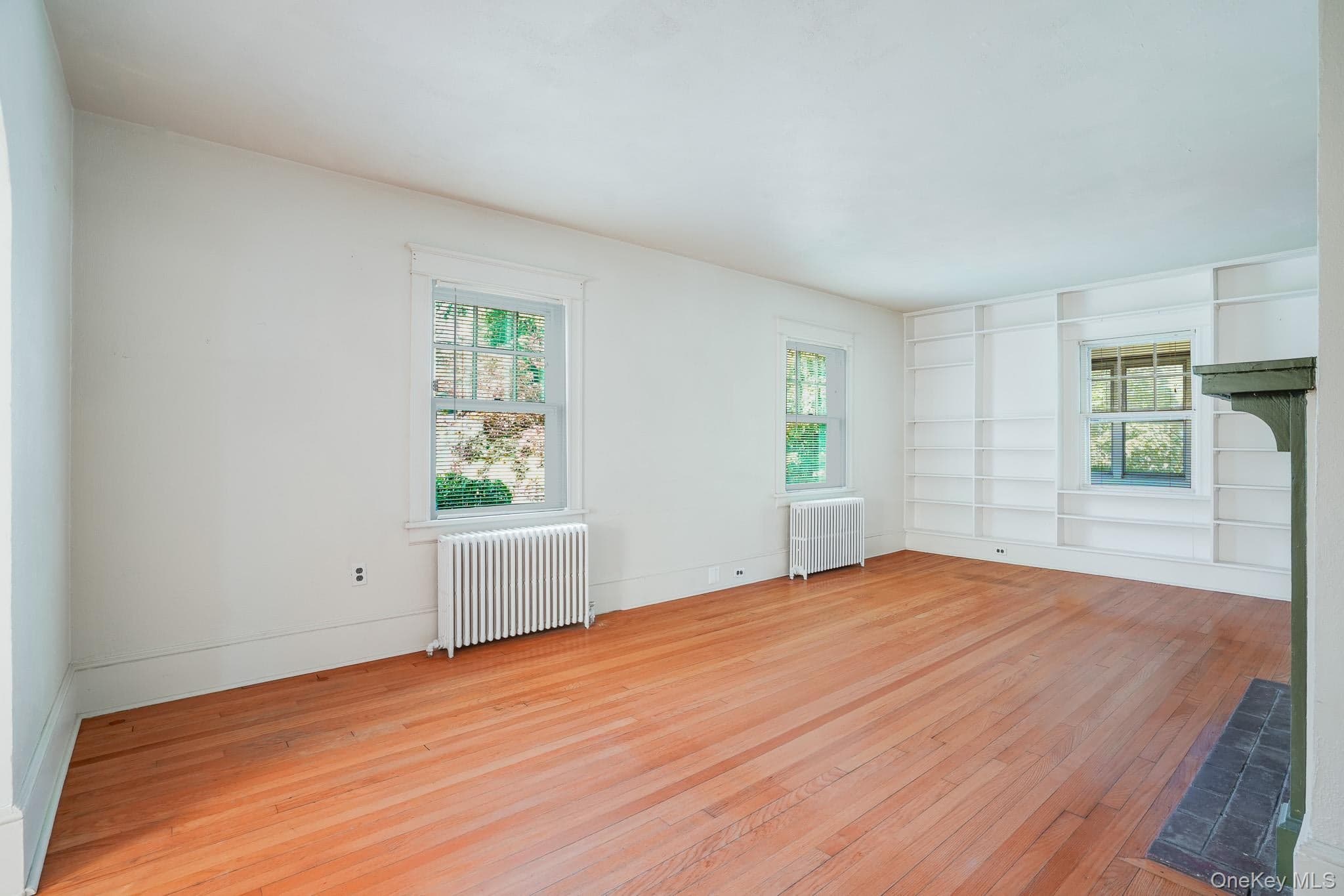 170 Hooker Avenue thumbnail 7