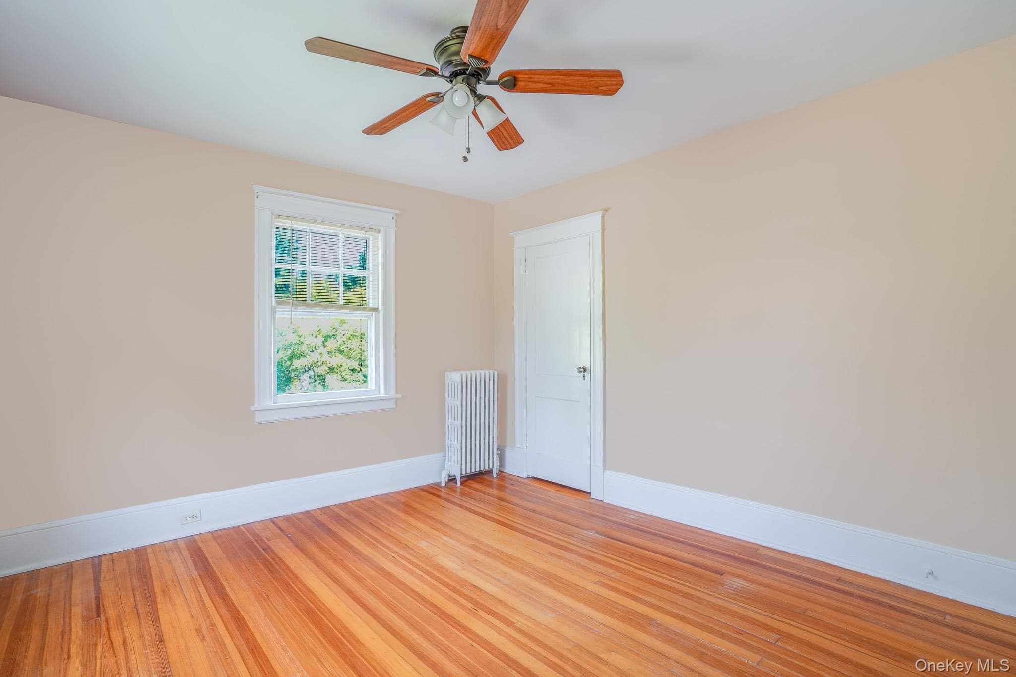 170 Hooker Avenue thumbnail 24