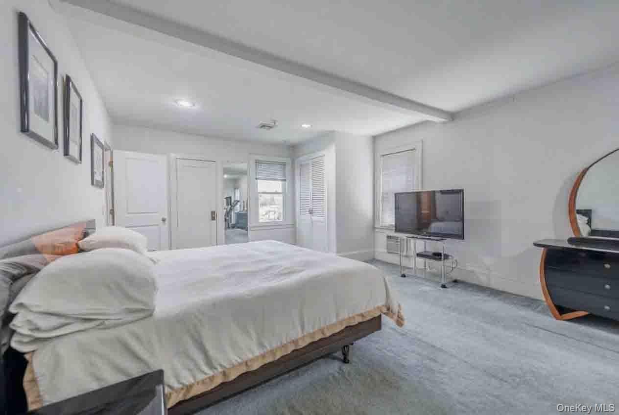 112 Harrison Street thumbnail 24