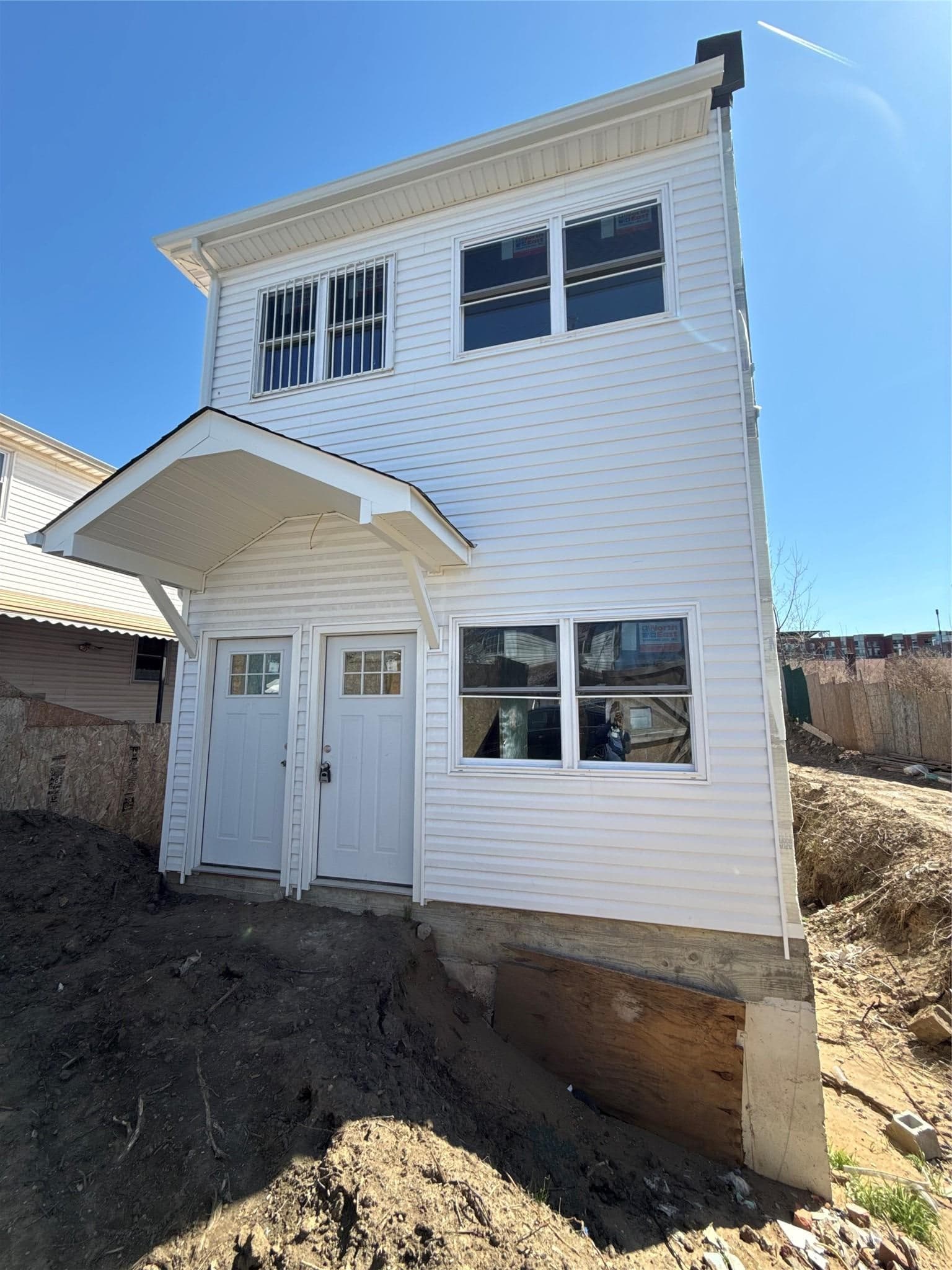1474 Blake Avenue thumbnail 5