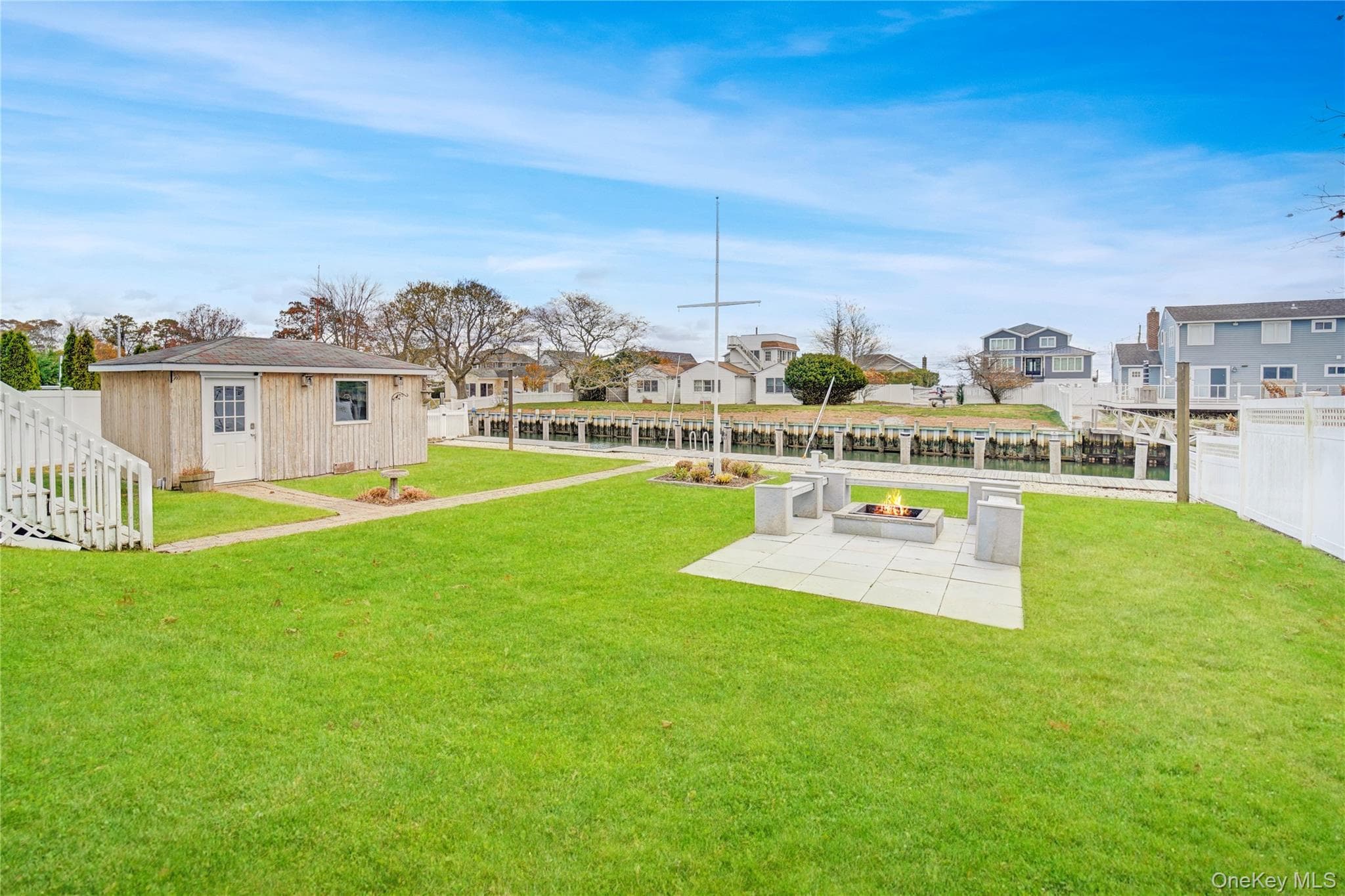 15 Marlin Road thumbnail 17