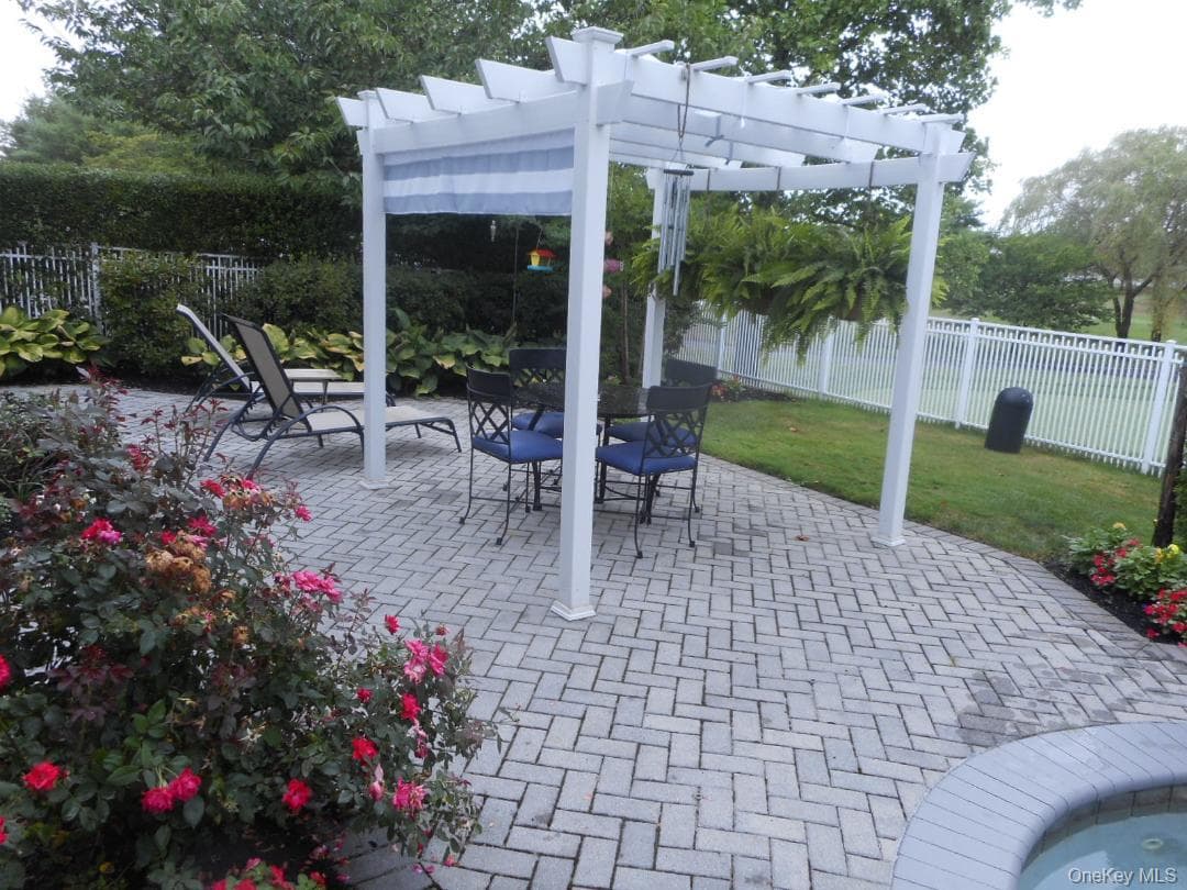 173 Hamlet Drive thumbnail 25