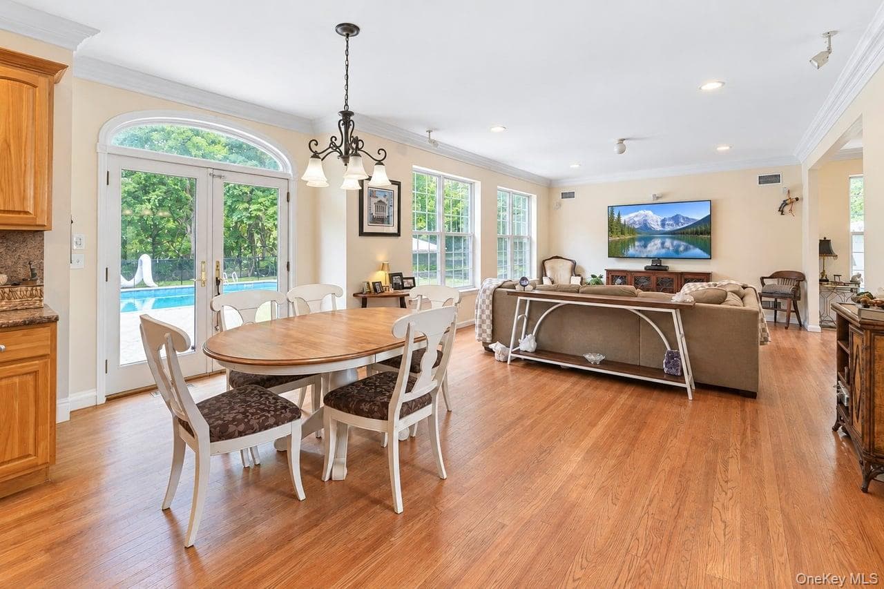 5 Sky View Court thumbnail 25