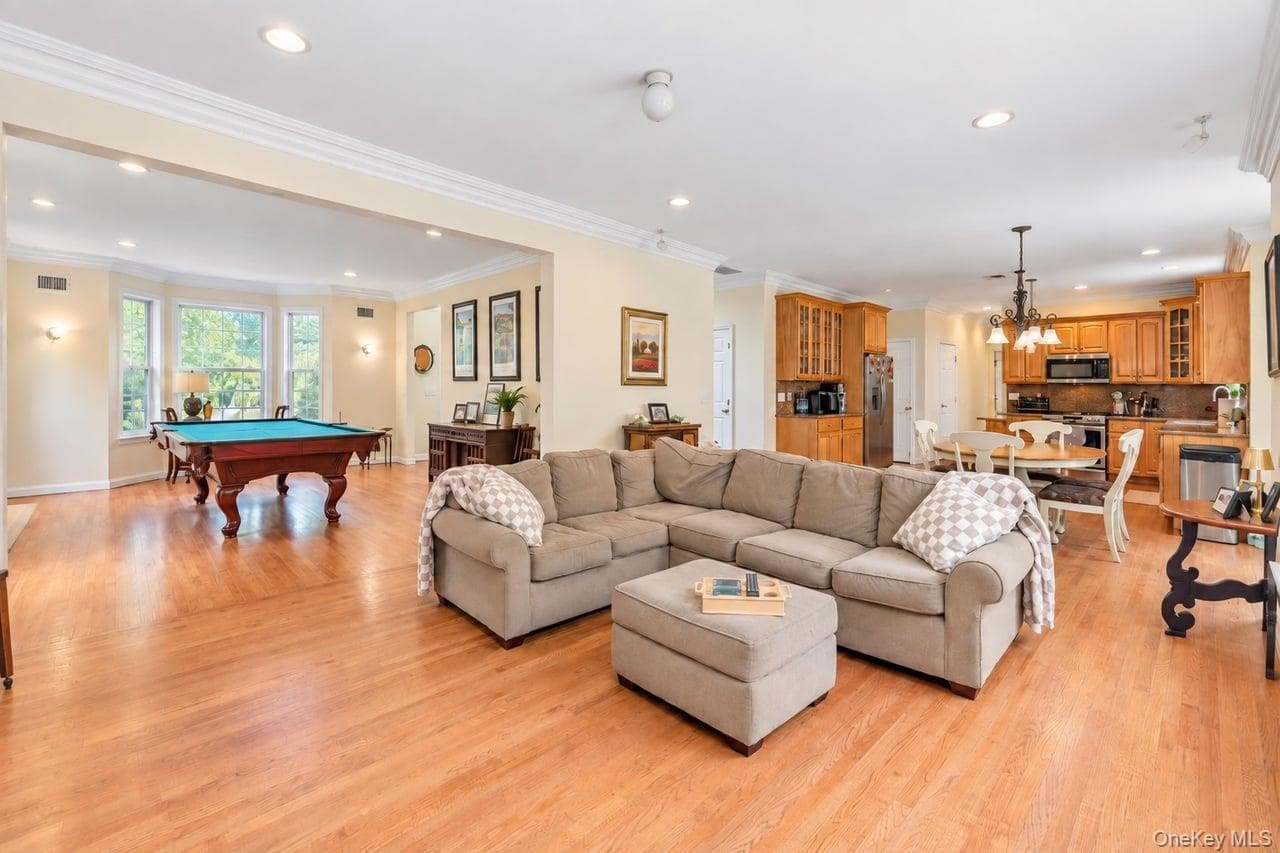 5 Sky View Court thumbnail 21