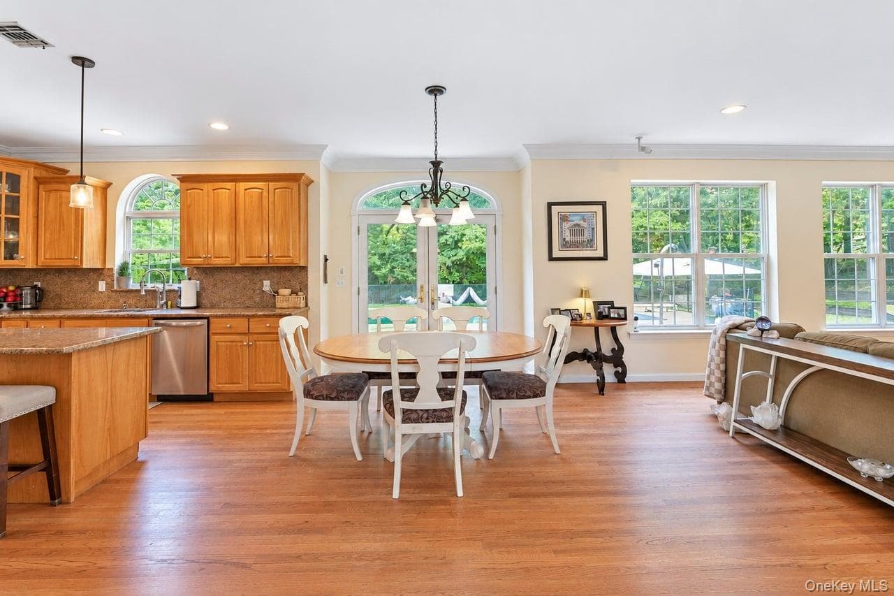 5 Sky View Court thumbnail 26