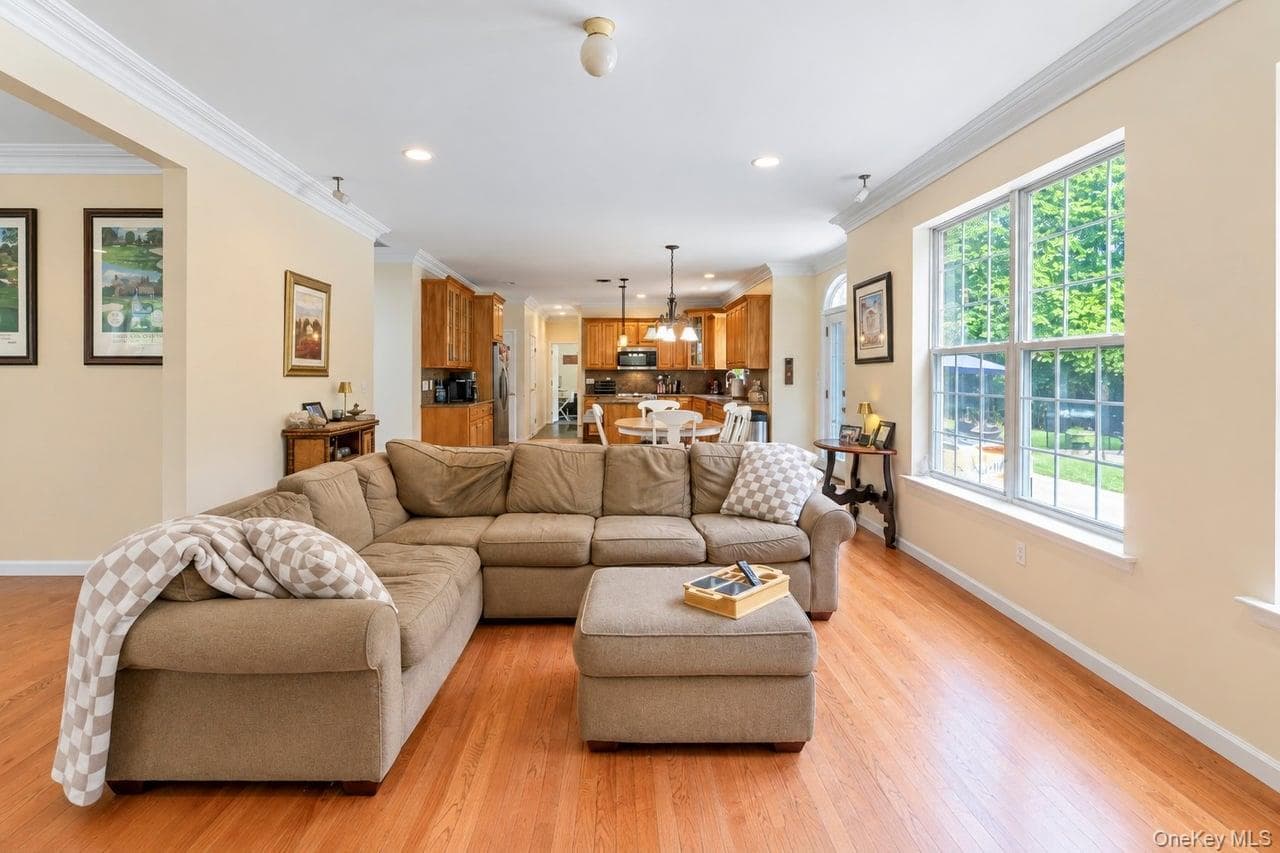 5 Sky View Court thumbnail 24