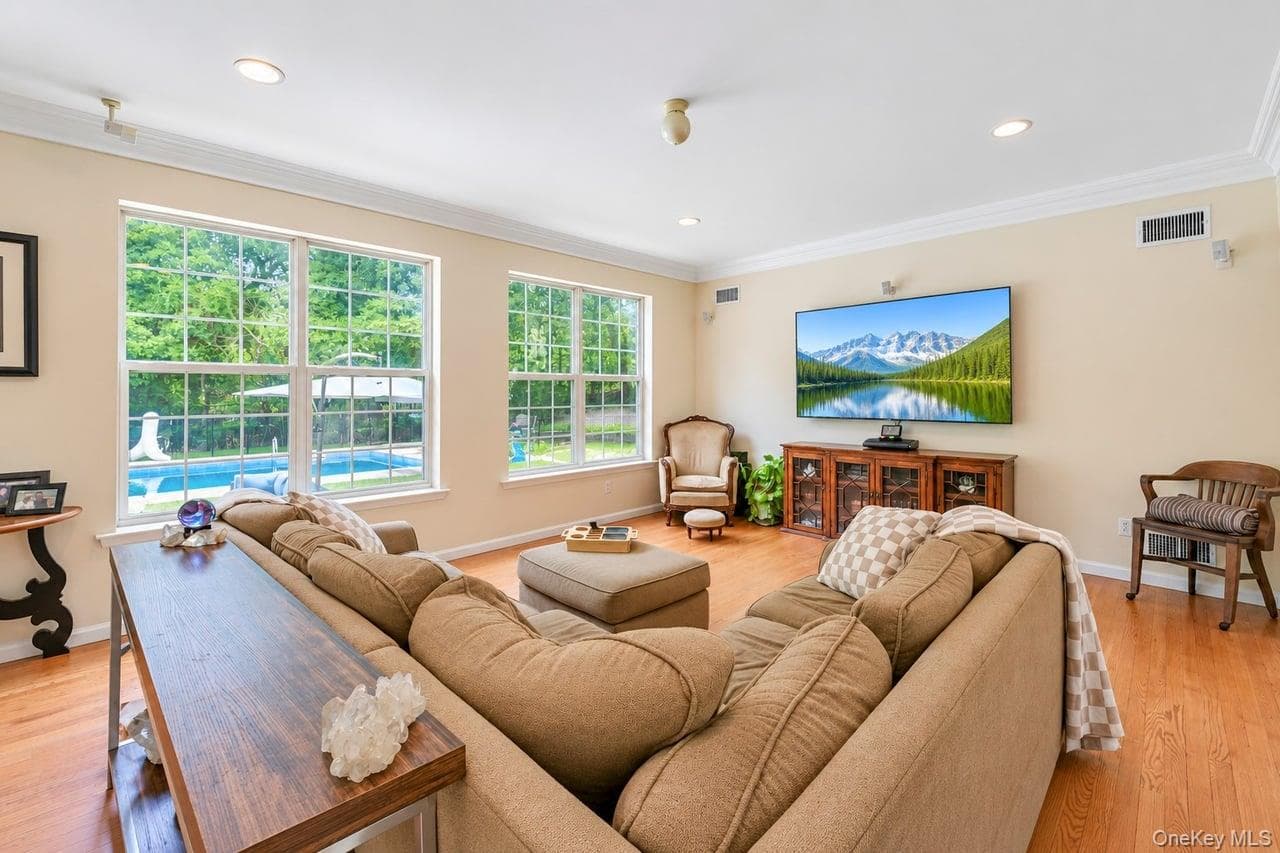 5 Sky View Court thumbnail 23