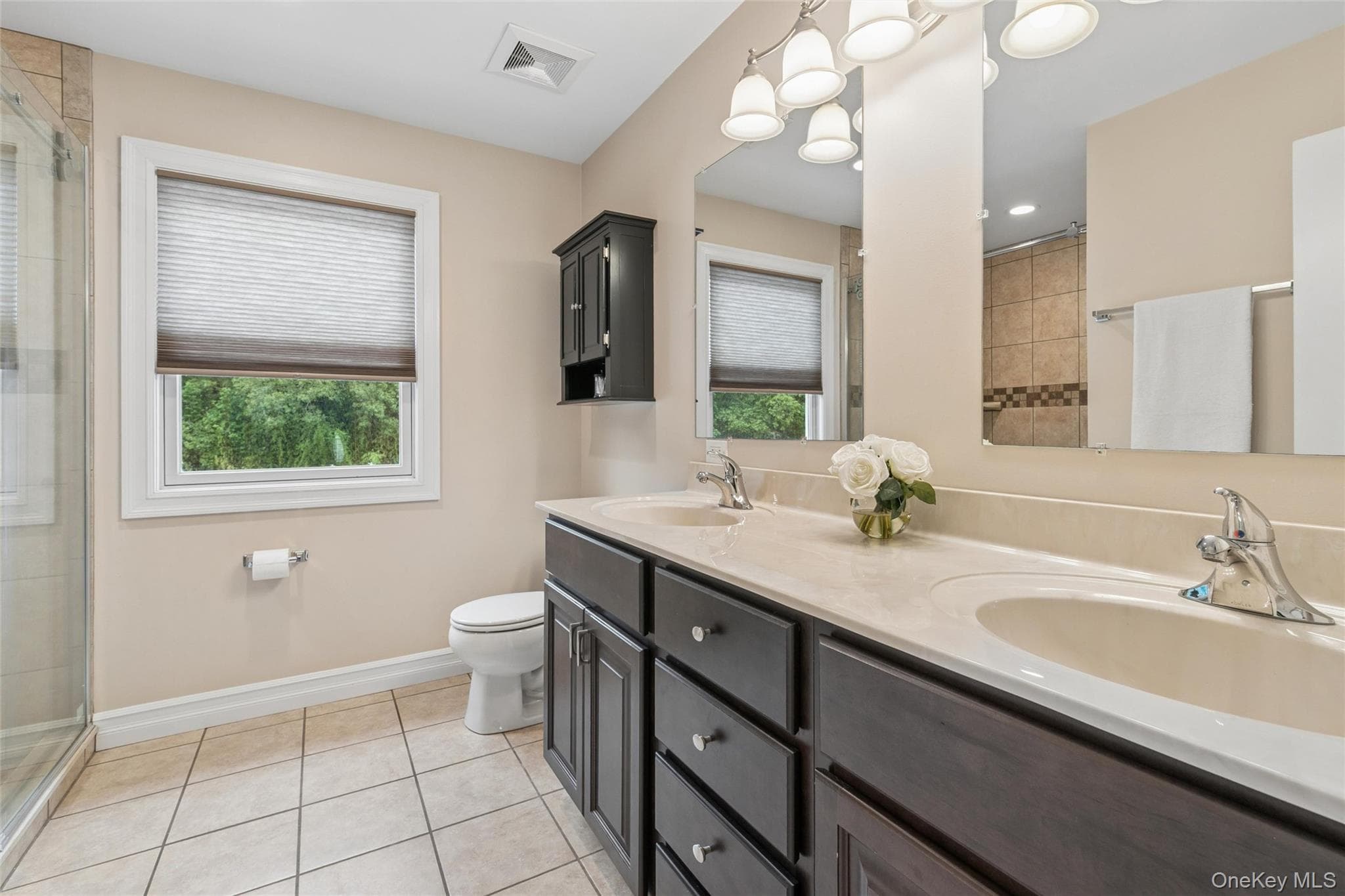 406 Carnation Drive thumbnail 25