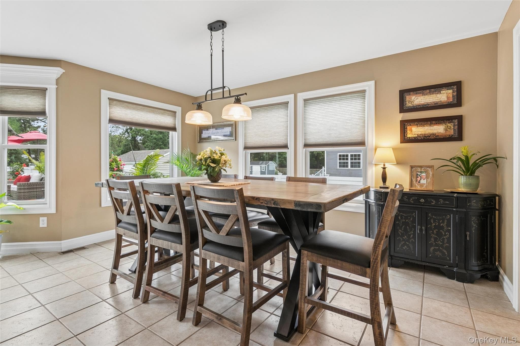 406 Carnation Drive thumbnail 13
