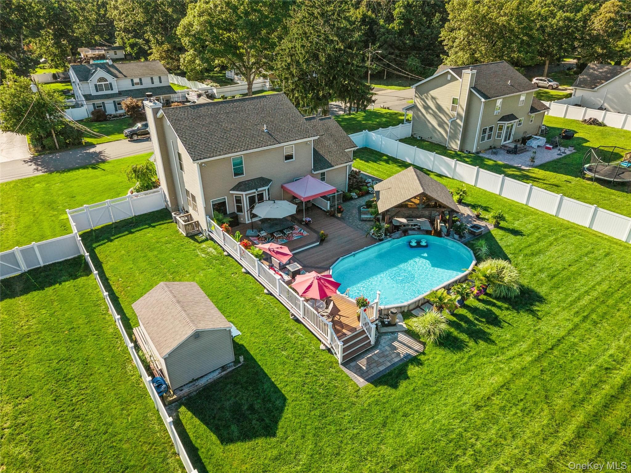 406 Carnation Drive thumbnail 2