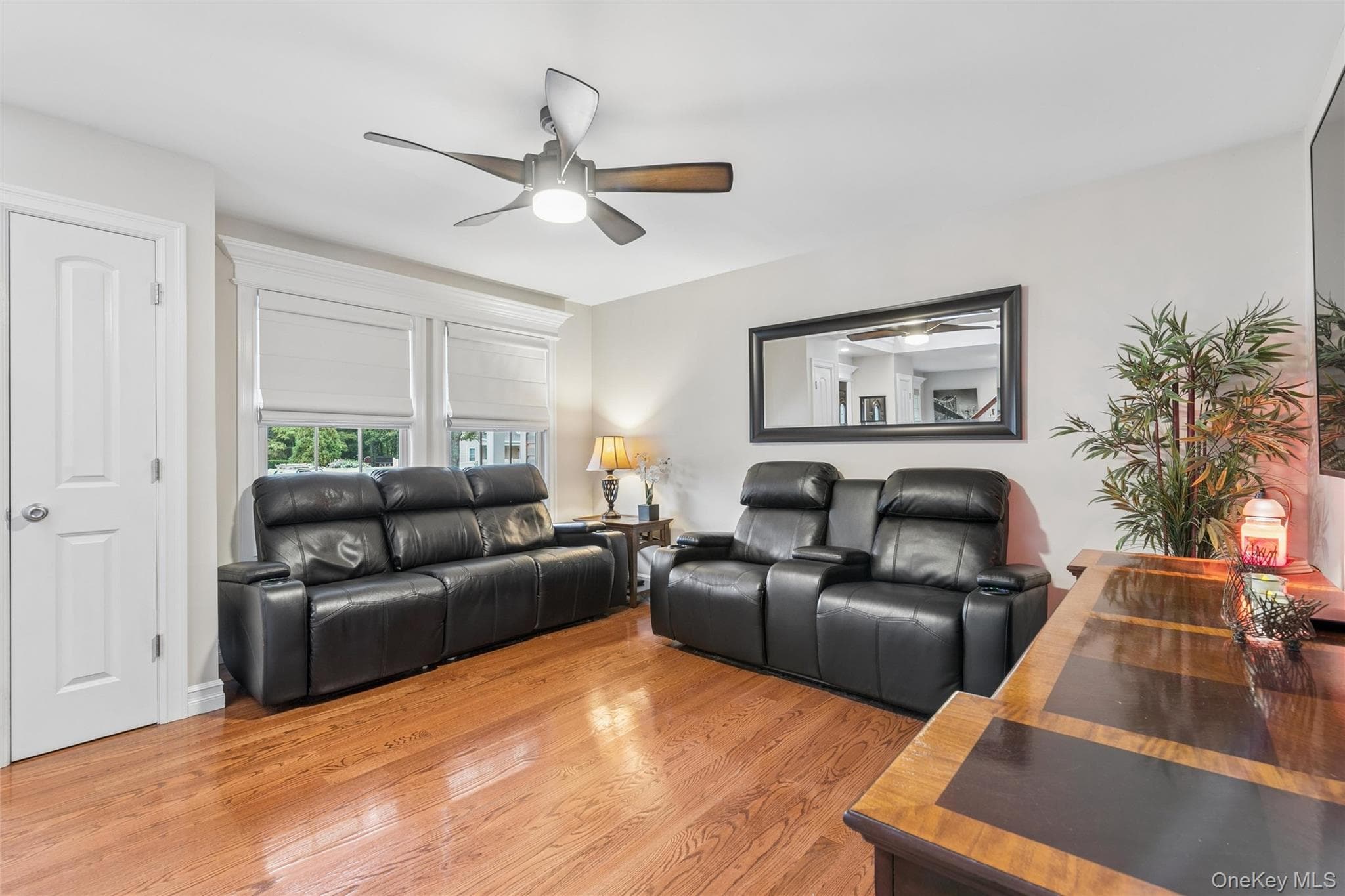 406 Carnation Drive thumbnail 10