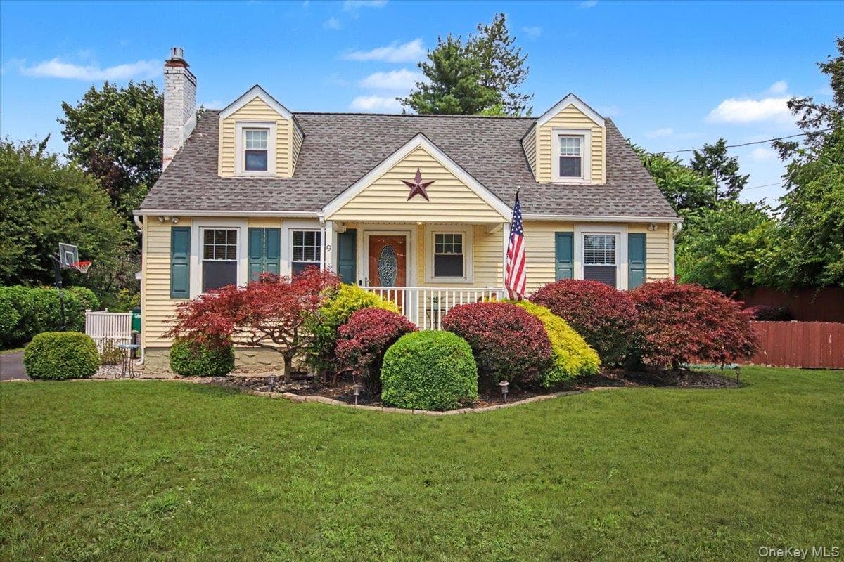 9 Mansion Drive photo 1