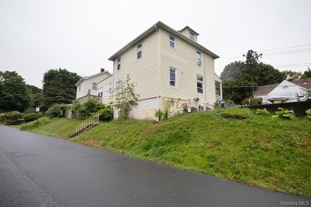 6-8 Forest Avenue thumbnail 7