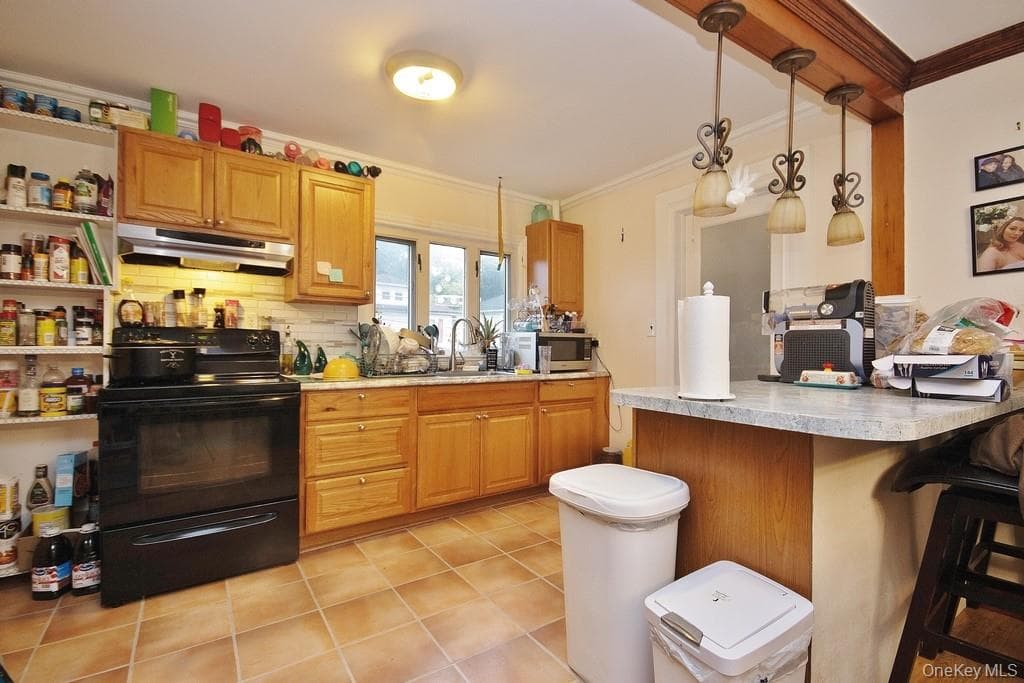 6-8 Forest Avenue thumbnail 17