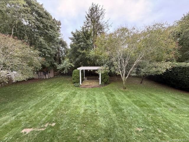 4 Fairway Drive thumbnail 28