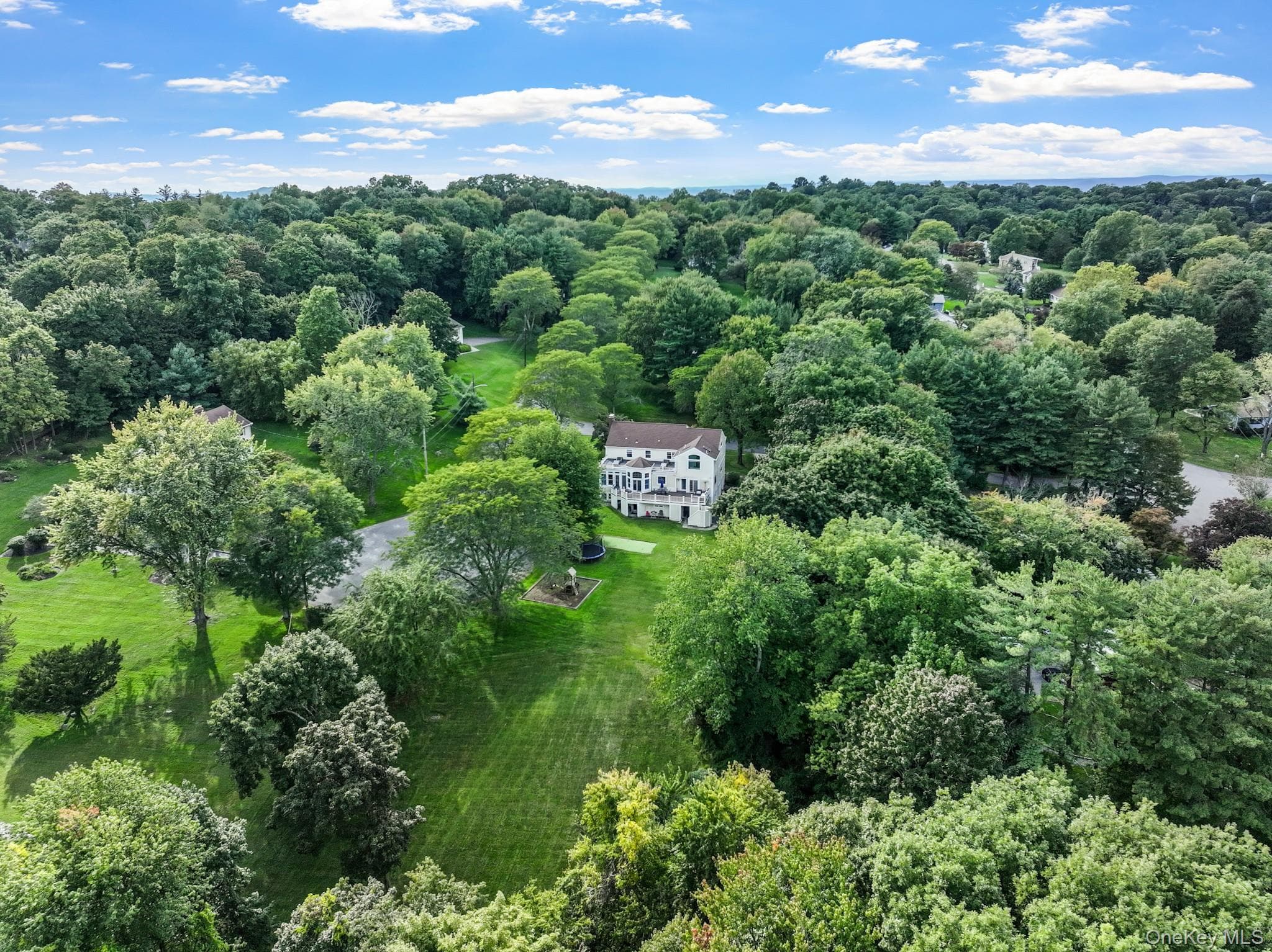 107 Hickory Road thumbnail 43