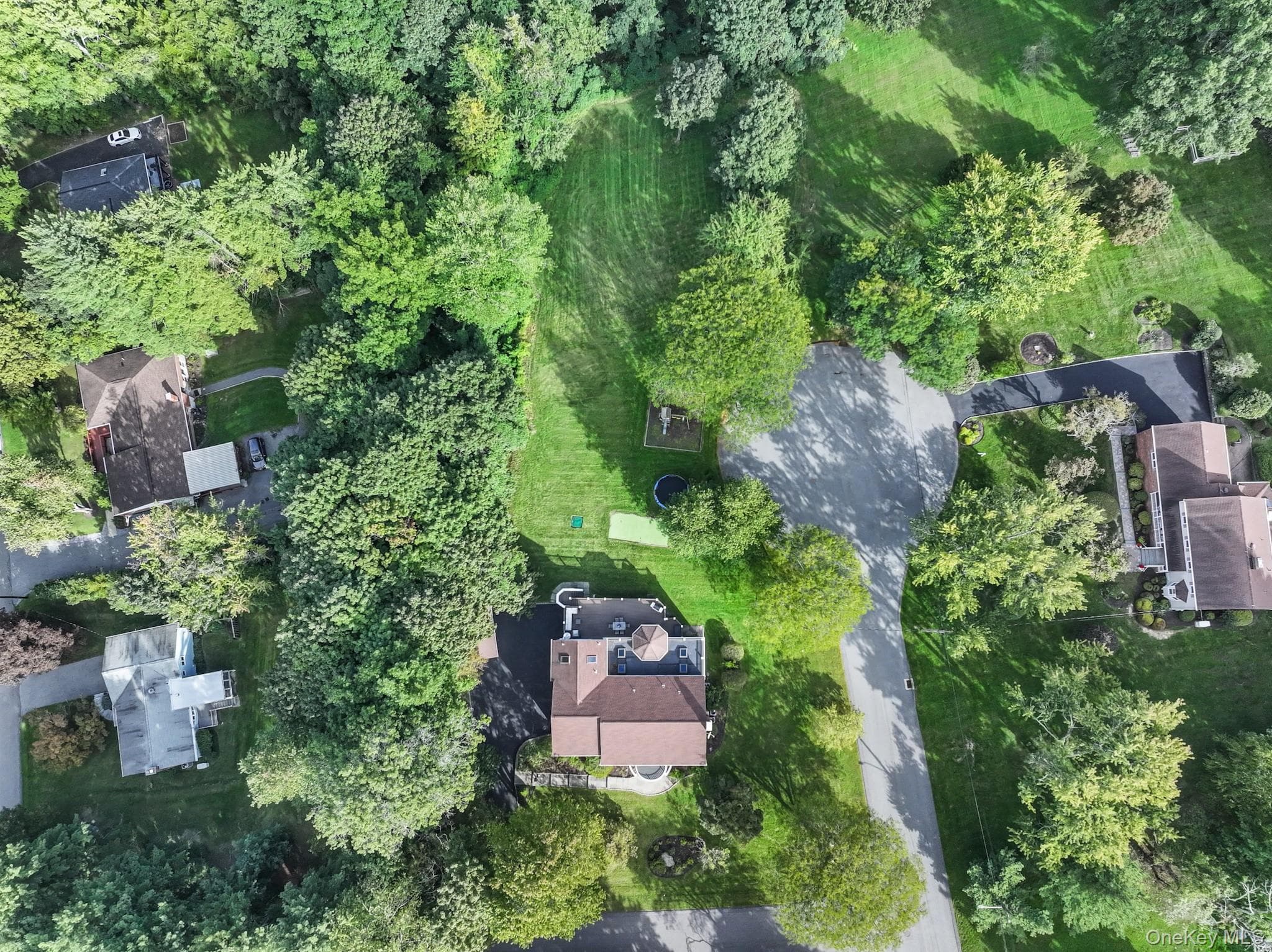107 Hickory Road thumbnail 42