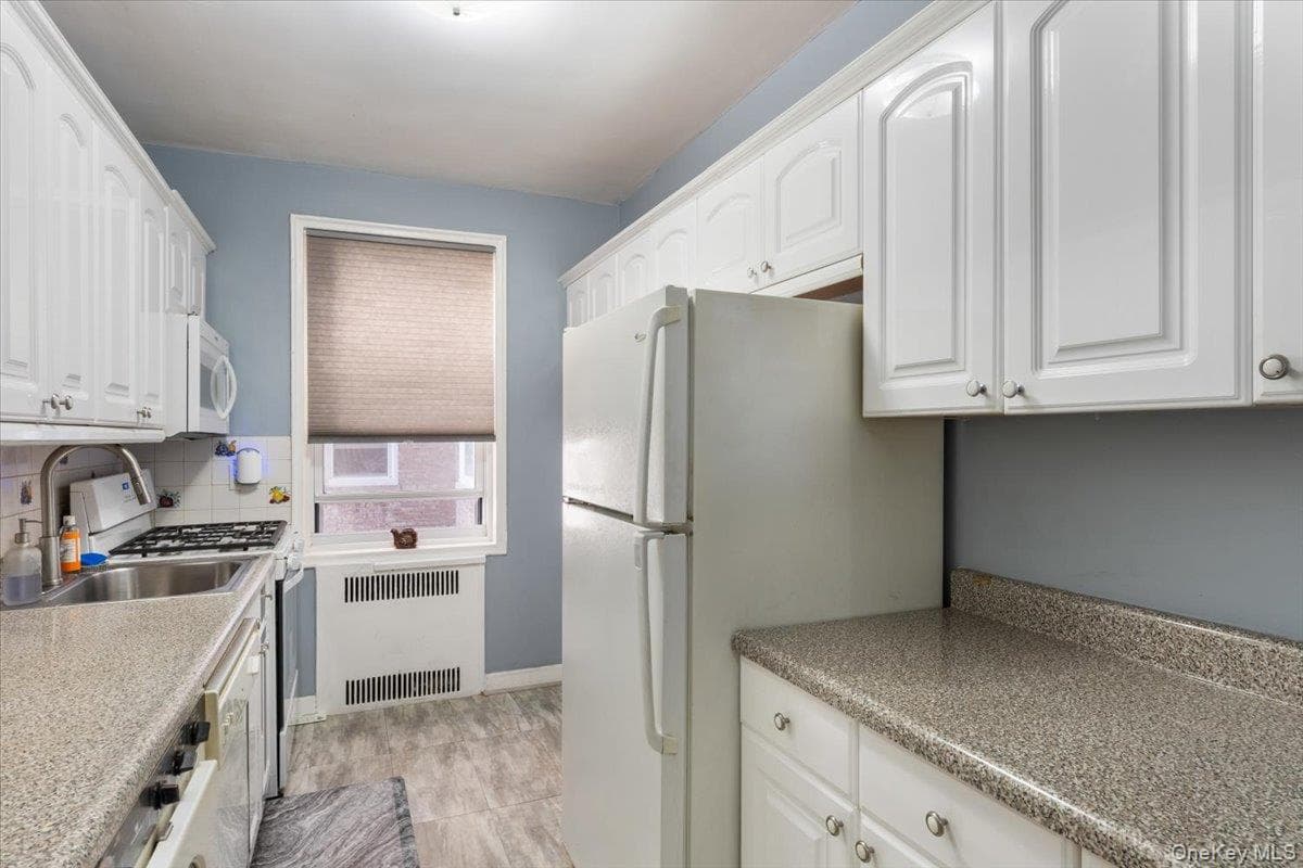 99-45 67th Road Unit: 218 thumbnail 10