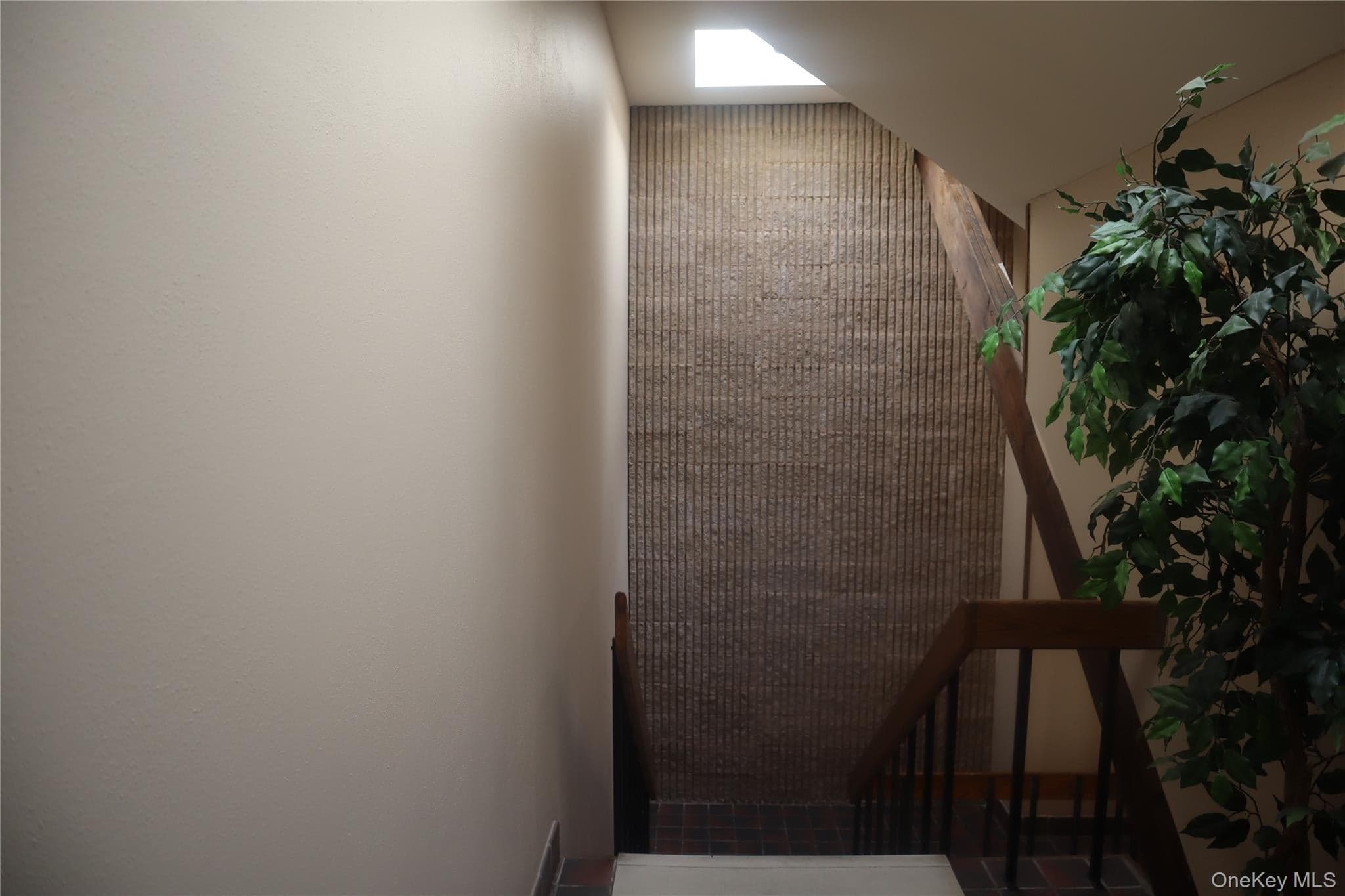 156-158 Orange Avenue thumbnail 17