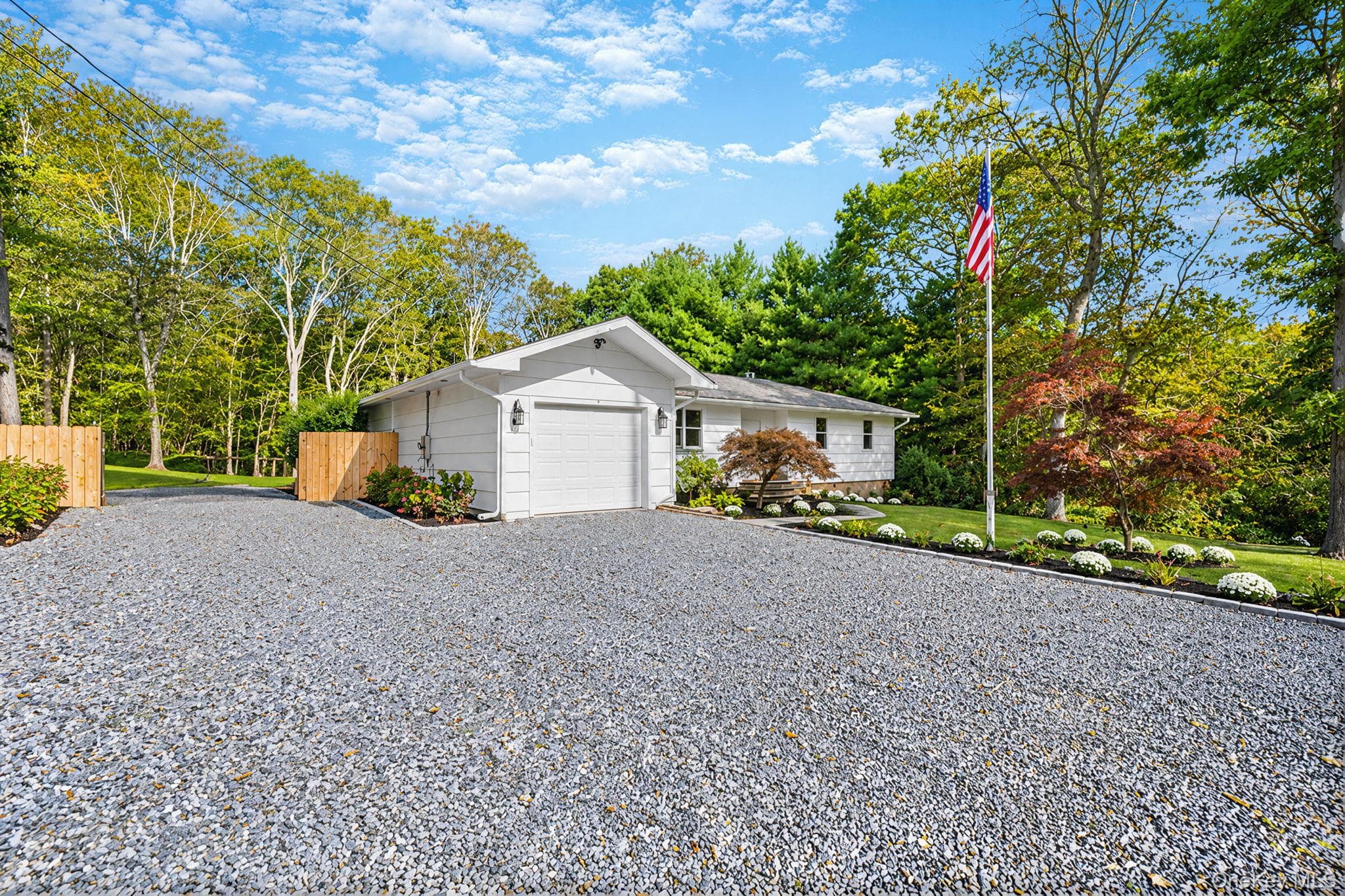 65 Oak Drive thumbnail 3