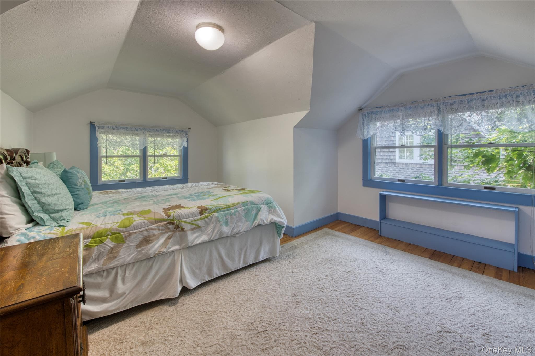 1227 Roanoke Avenue thumbnail 13
