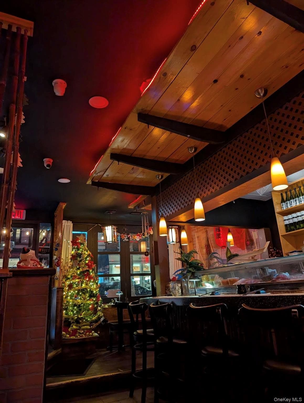 216 Thompson Street thumbnail 4
