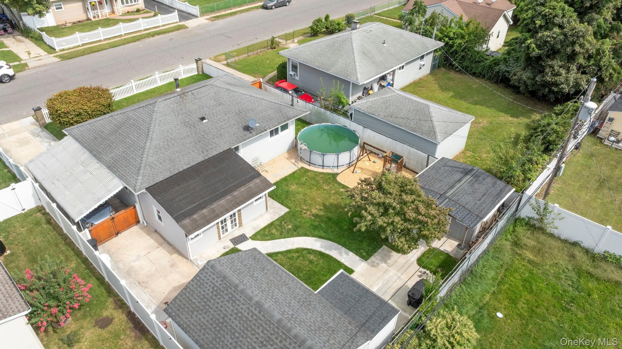 27 Croydon Road thumbnail 17