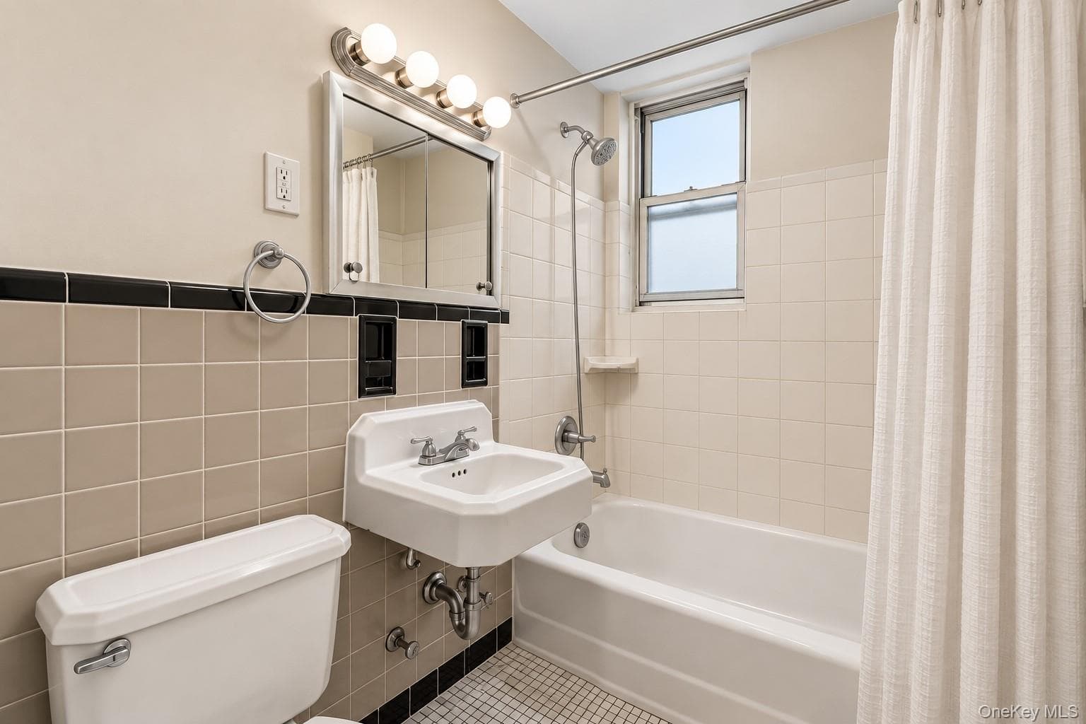 16 Main Street Unit: 2Y thumbnail 8