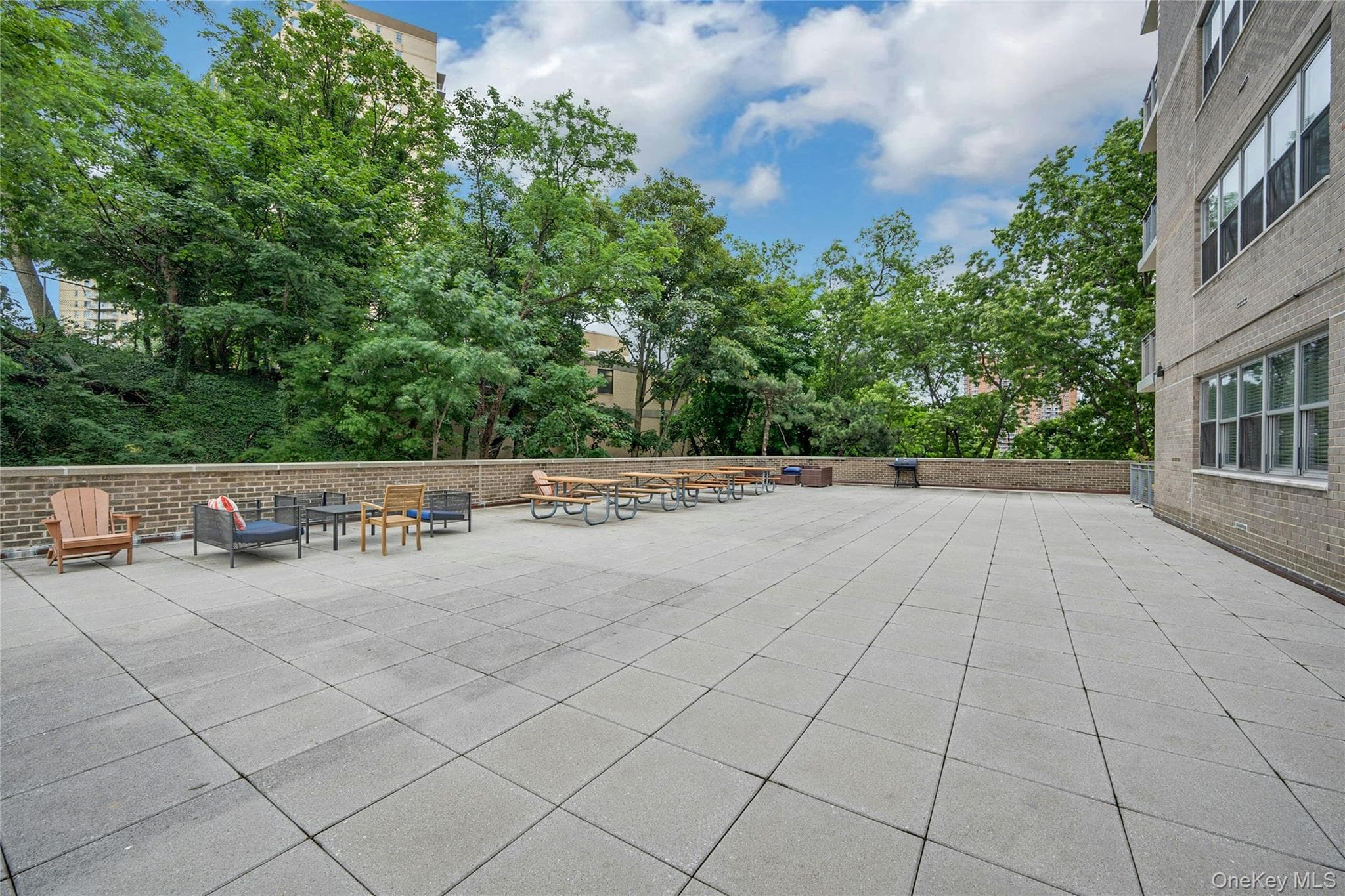 555 Kappock Street Unit: 9J thumbnail 30