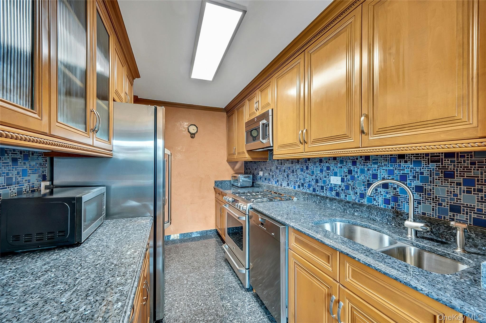 555 Kappock Street Unit: 9J thumbnail 4