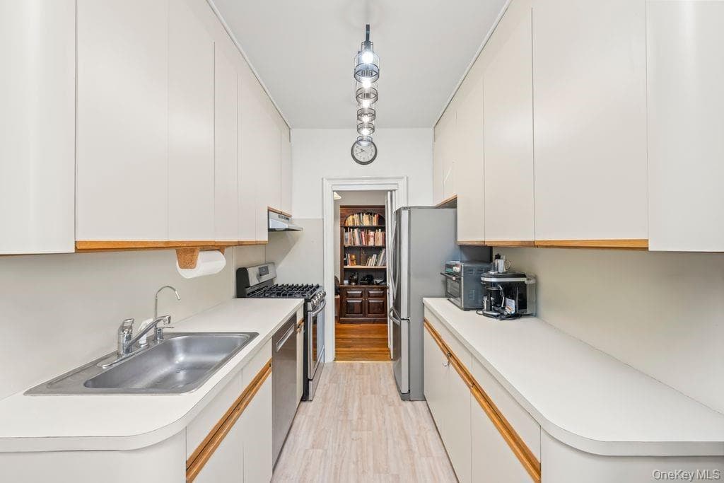 7119 Shore Road Unit: 6H thumbnail 3