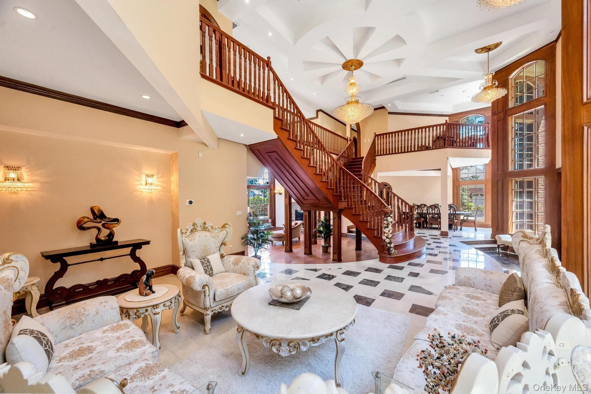 250 Oyster Bay Road thumbnail 9