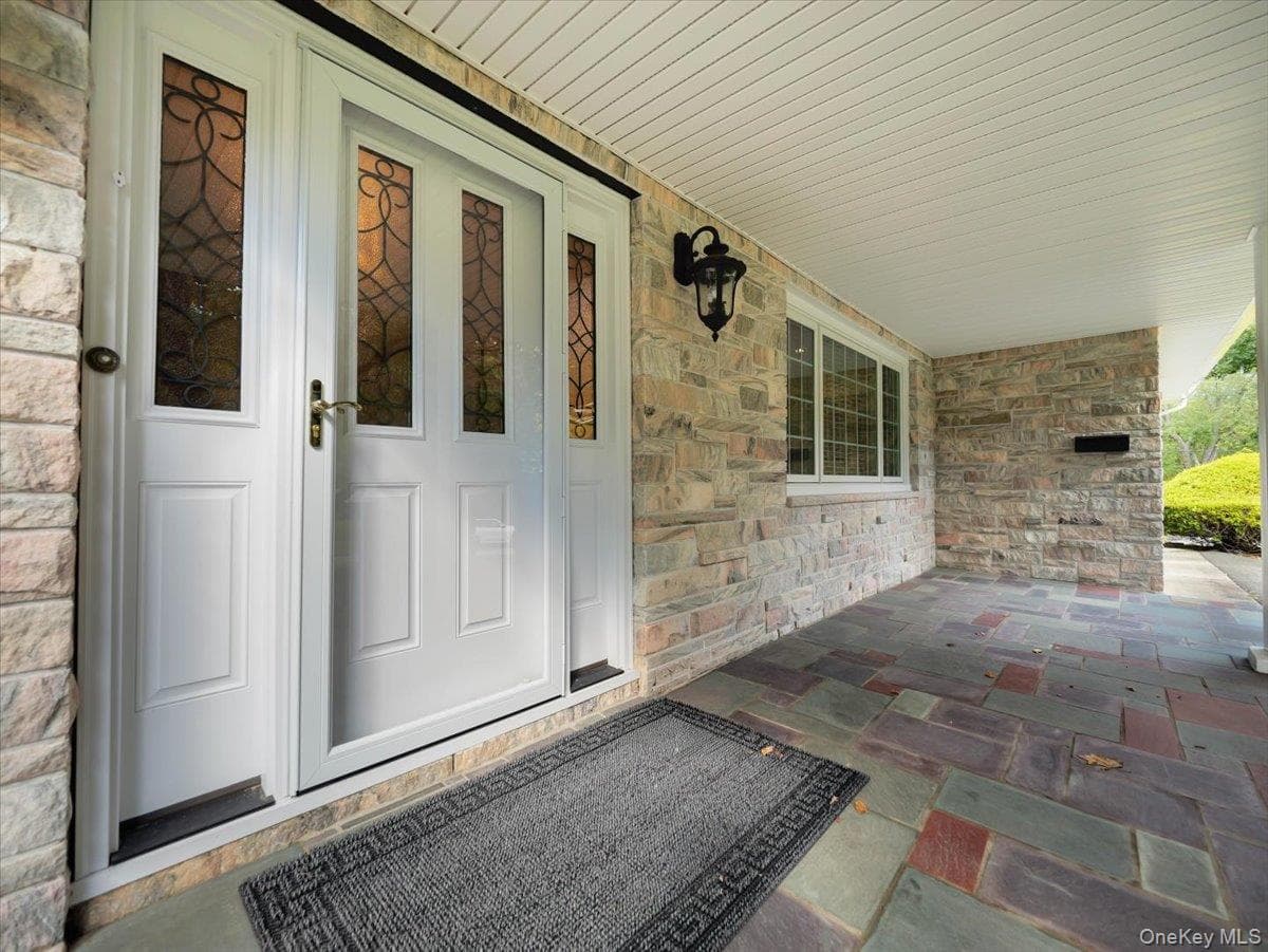 15 Sterling Forest Lane thumbnail 4