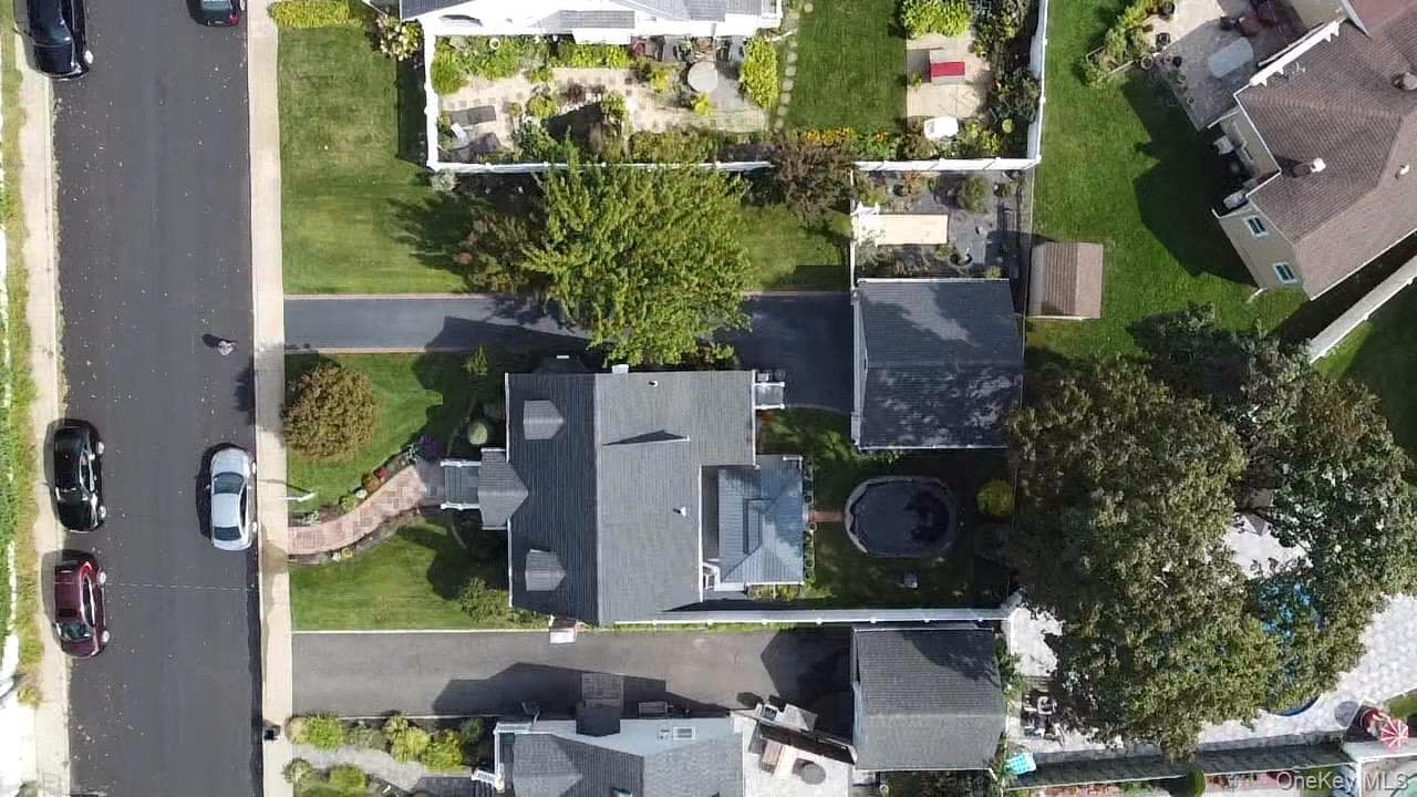 199 Claxton Avenue thumbnail 21
